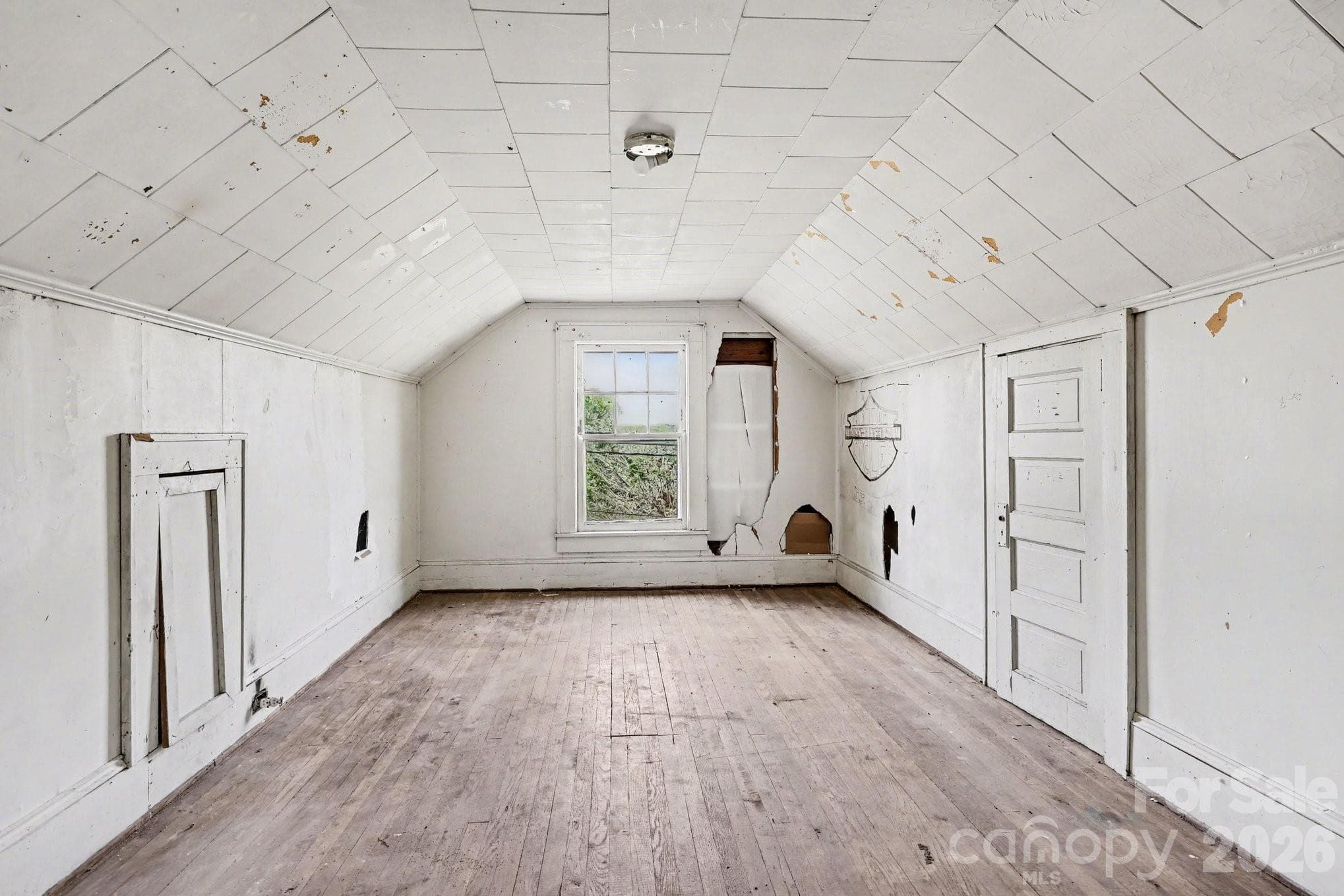 Single Family Residence at 1411 Ludwick Heights Lane, Salisbury, photo 29 of 44
