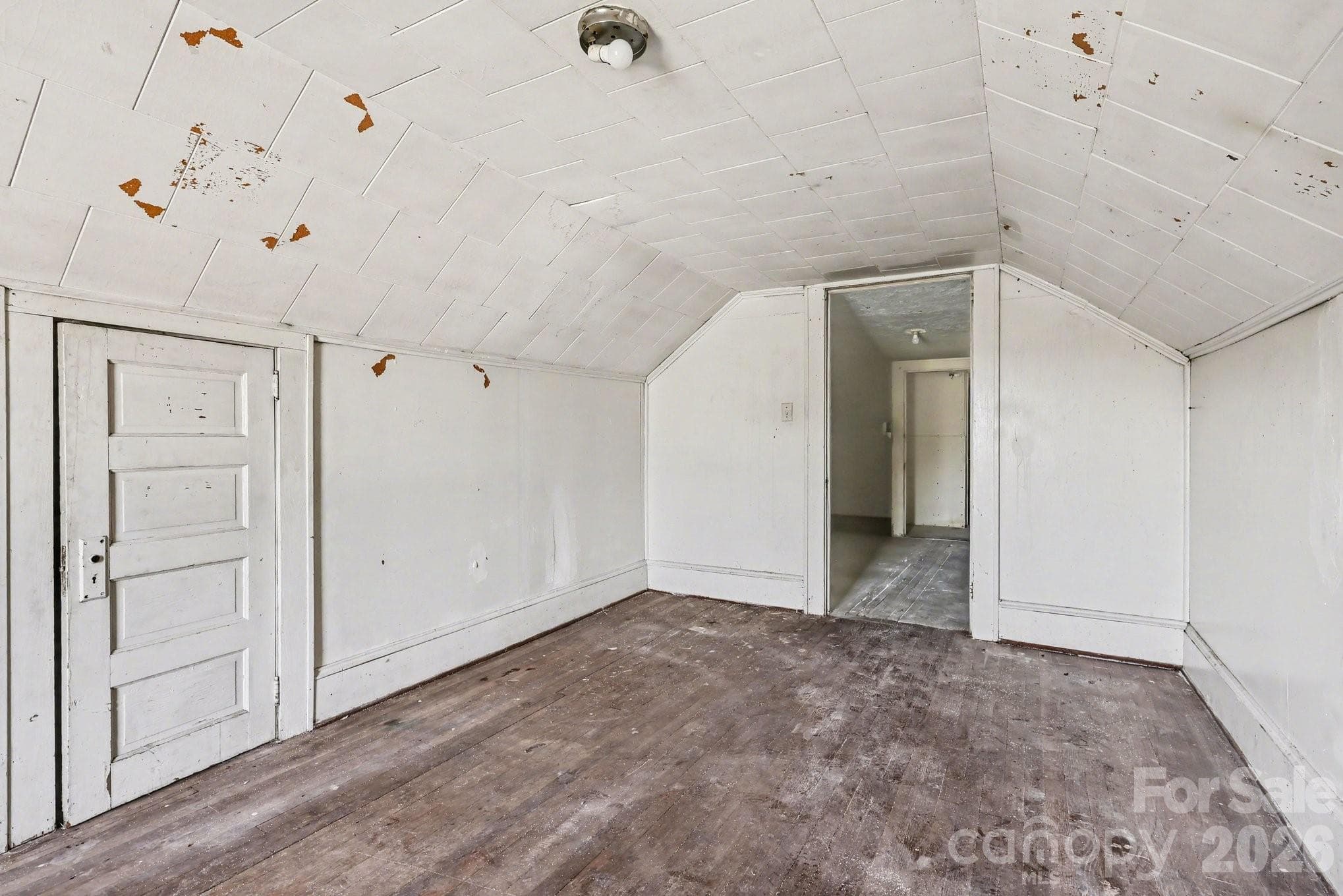 Single Family Residence at 1411 Ludwick Heights Lane, Salisbury, photo 32 of 44