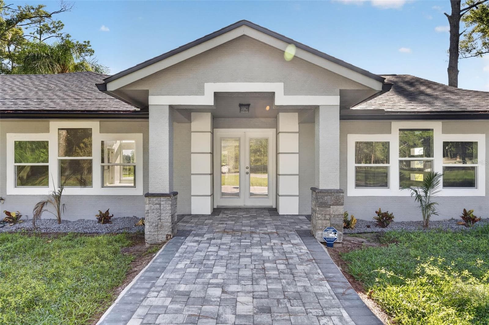 Covered Entry - 401 N 1ST ST, LAKE MARY