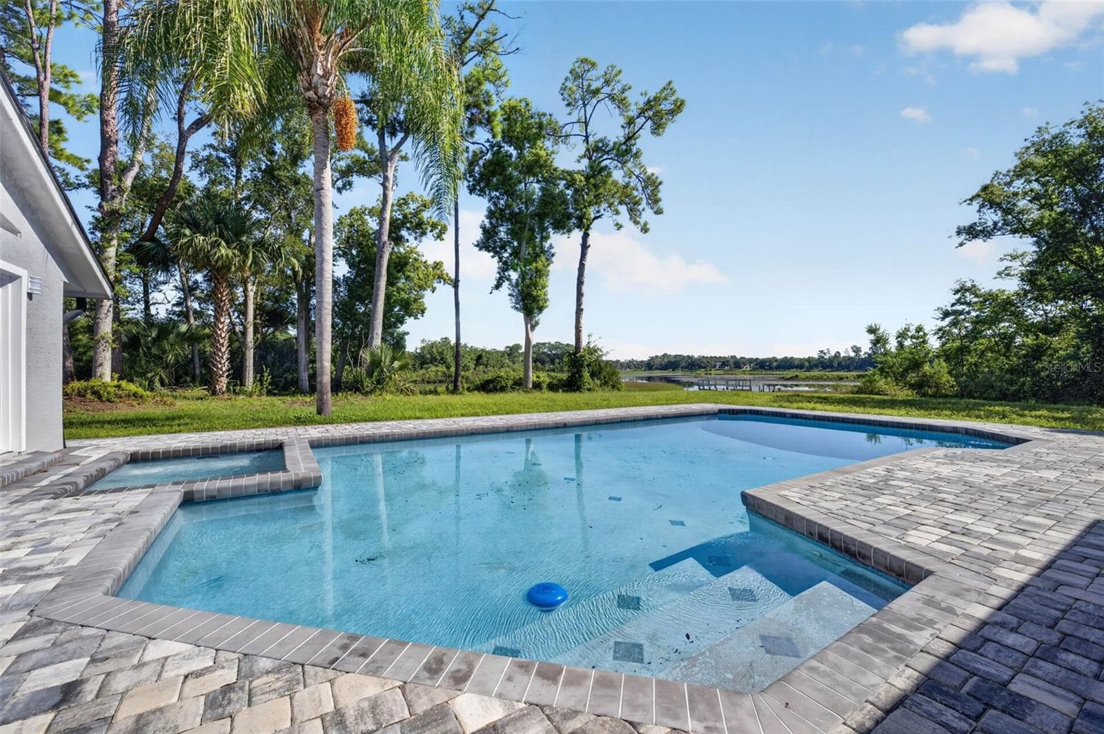 Pool/Pavers - 401 N 1ST ST, LAKE MARY