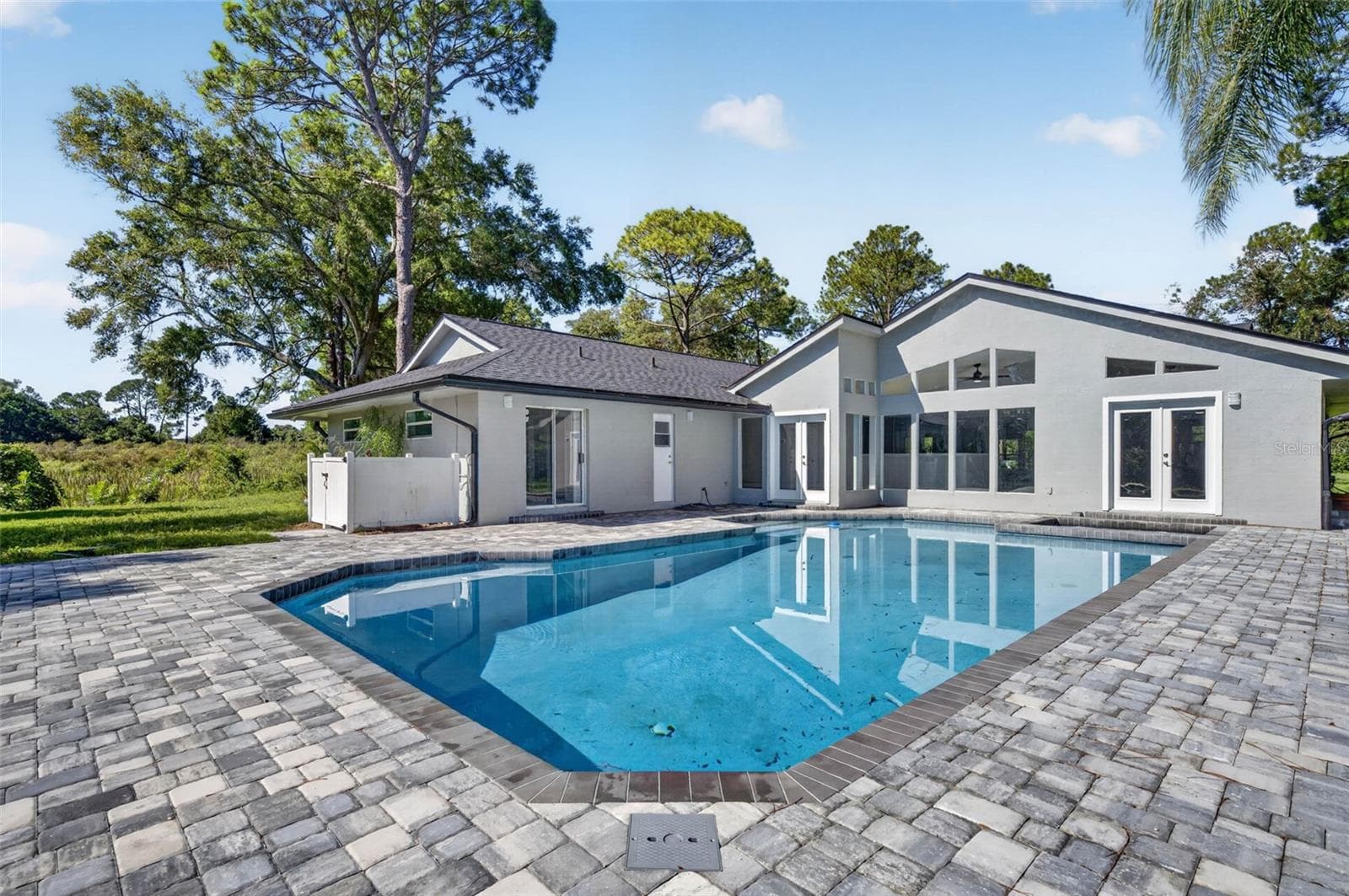 Pavers and Pool Deck - 401 N 1ST ST, LAKE MARY