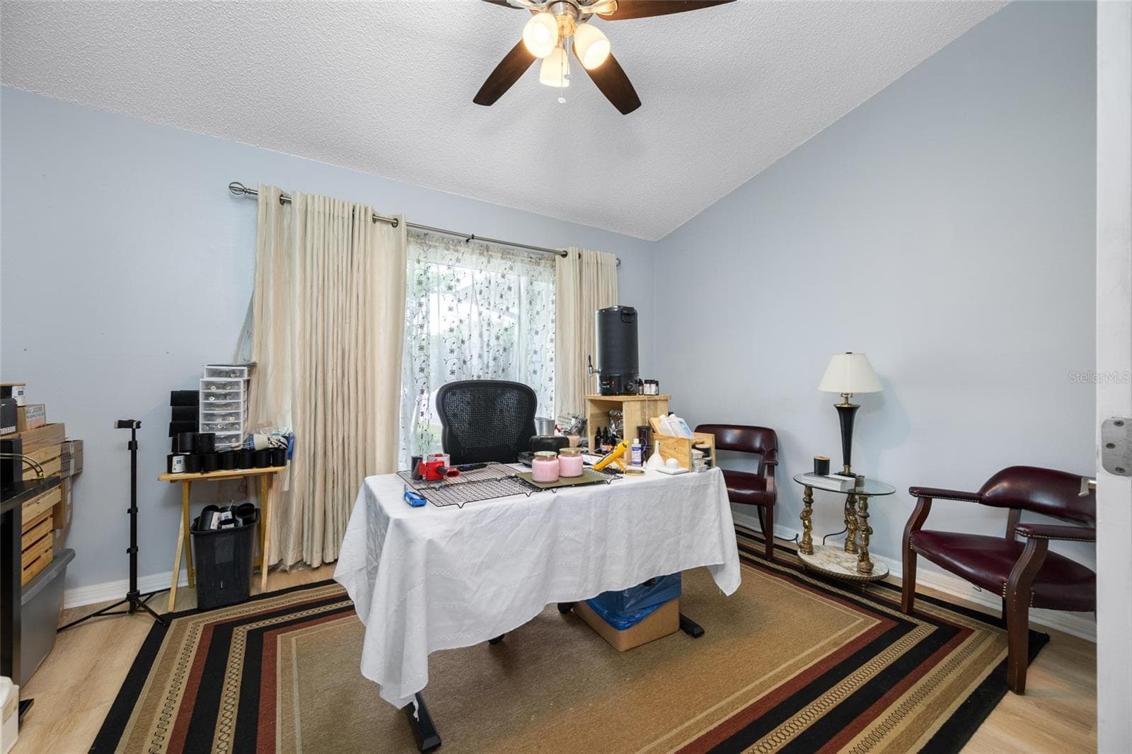Office Extra Convertible Space - 3225 HEARTHSTONE CT, HOLIDAY