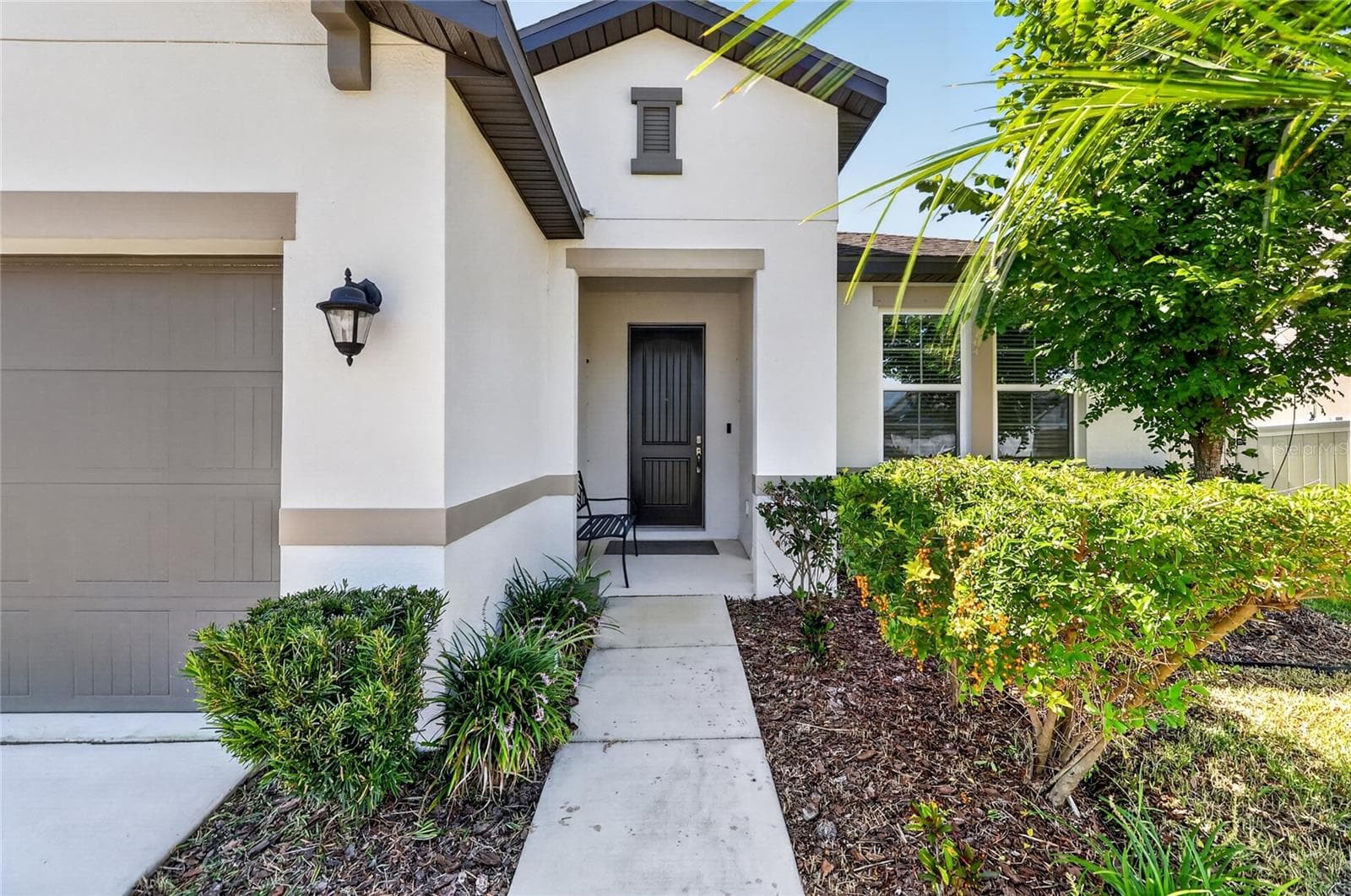 Single Family Residence at 13520 PALMERA VISTA DR, RIVERVIEW, photo 2 of 53