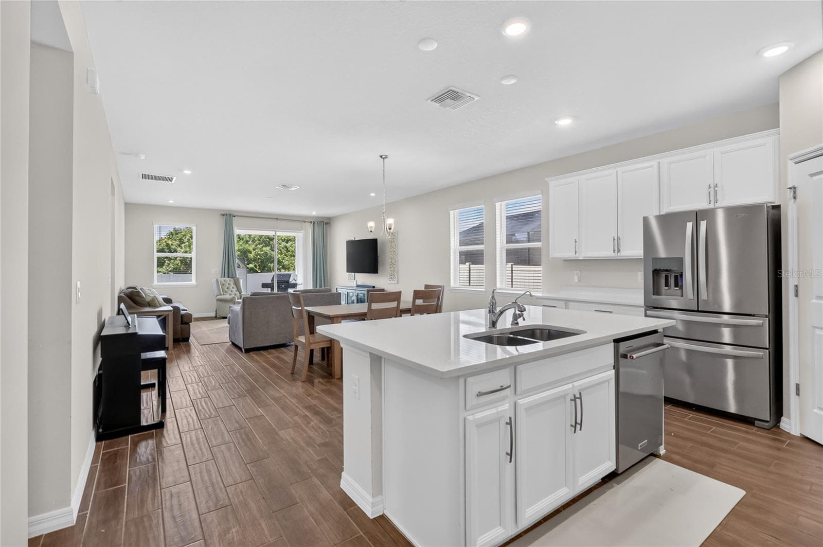 Single Family Residence at 13520 PALMERA VISTA DR, RIVERVIEW, photo 7 of 53