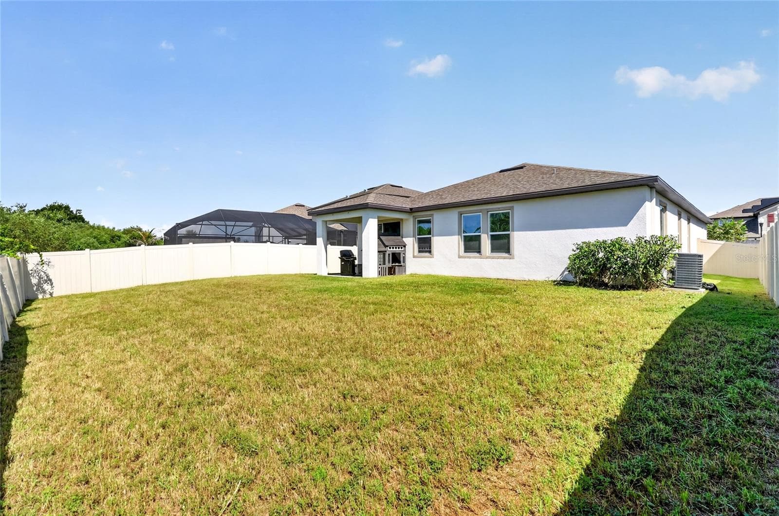 Single Family Residence at 13520 PALMERA VISTA DR, RIVERVIEW, photo 39 of 53