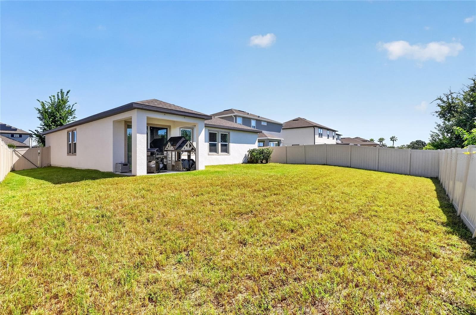 Single Family Residence at 13520 PALMERA VISTA DR, RIVERVIEW, photo 40 of 53