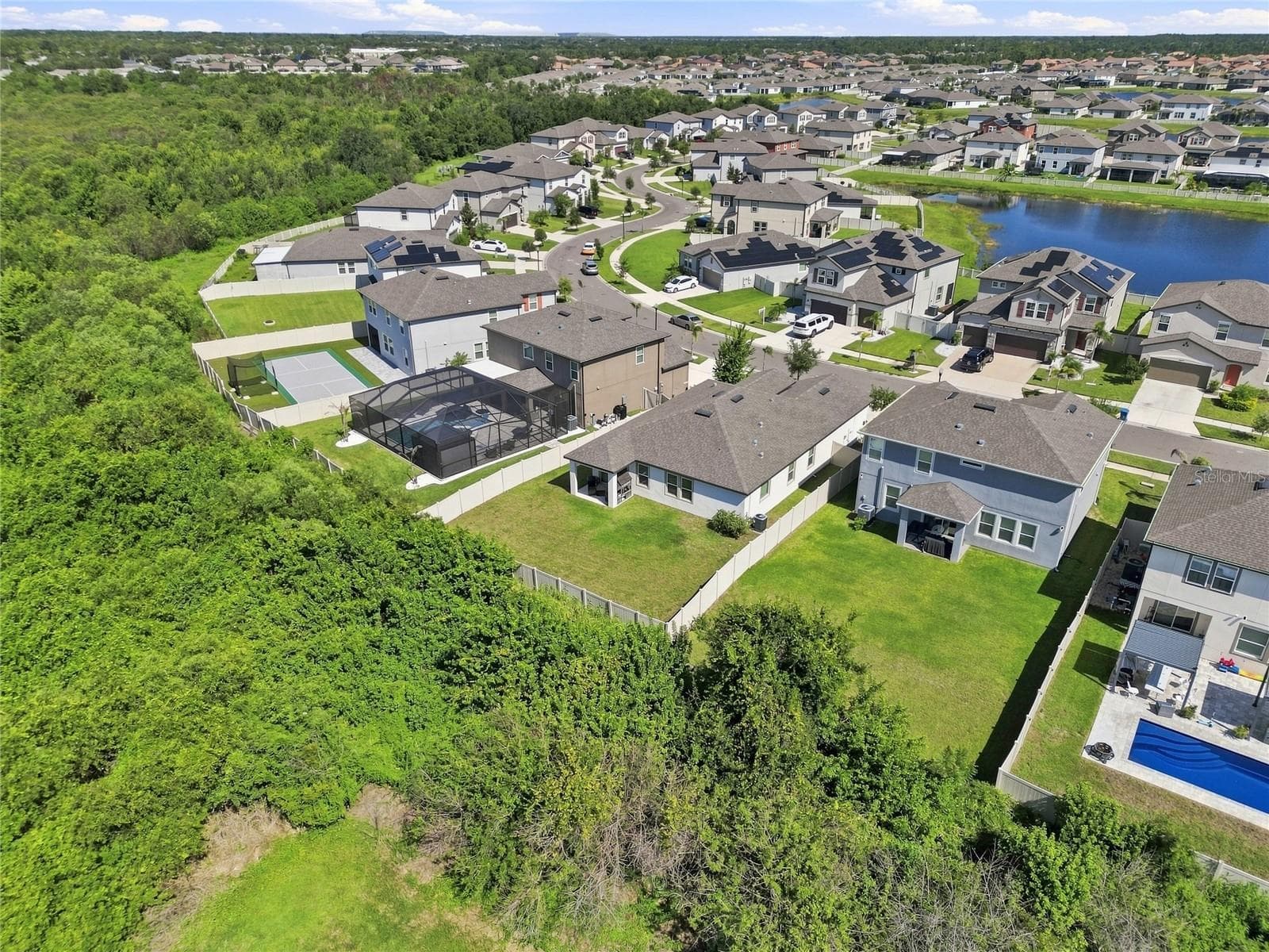 Single Family Residence at 13520 PALMERA VISTA DR, RIVERVIEW, photo 43 of 53