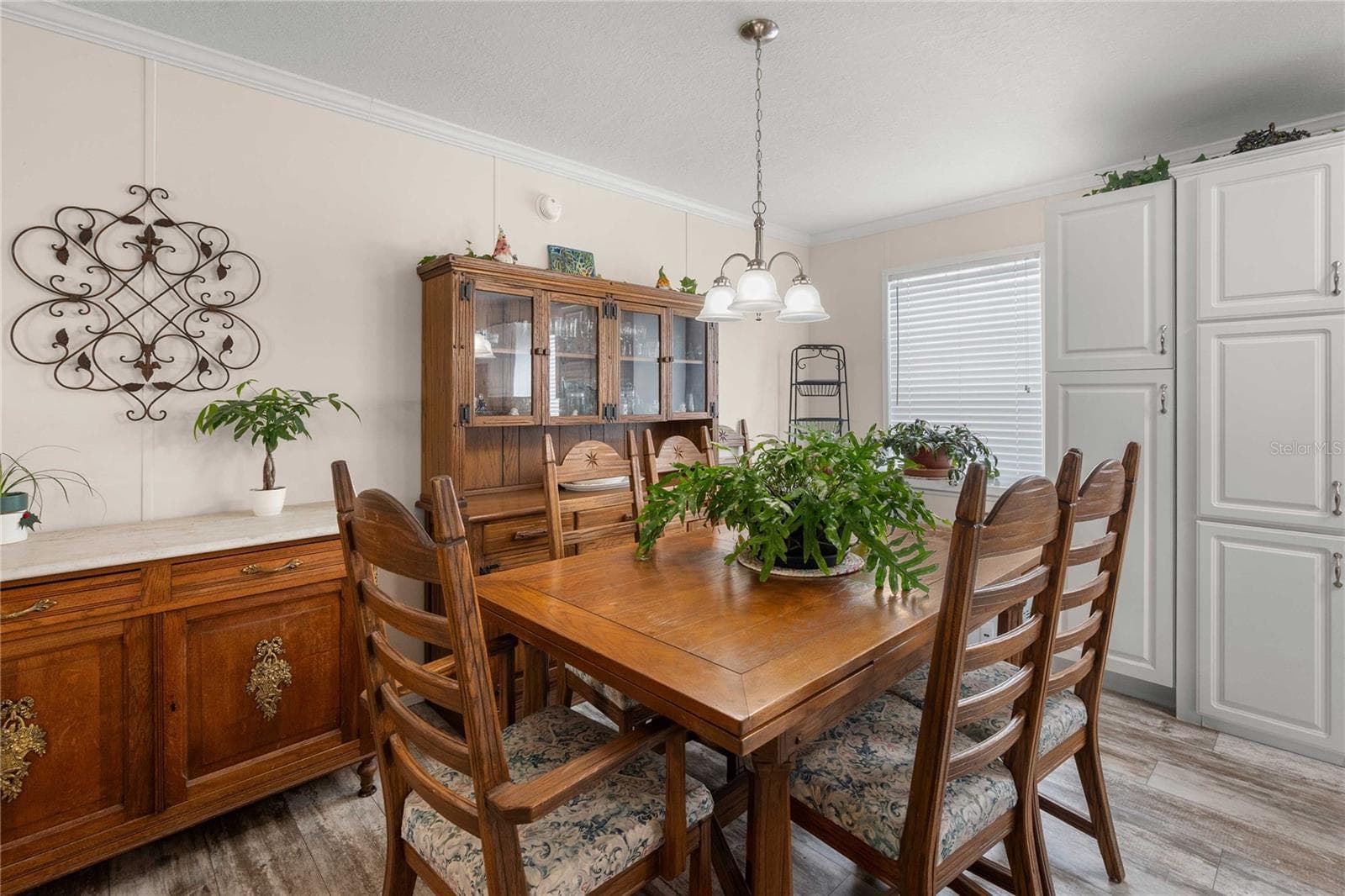 Dining area. - 38417 MONET DR, ZEPHYRHILLS