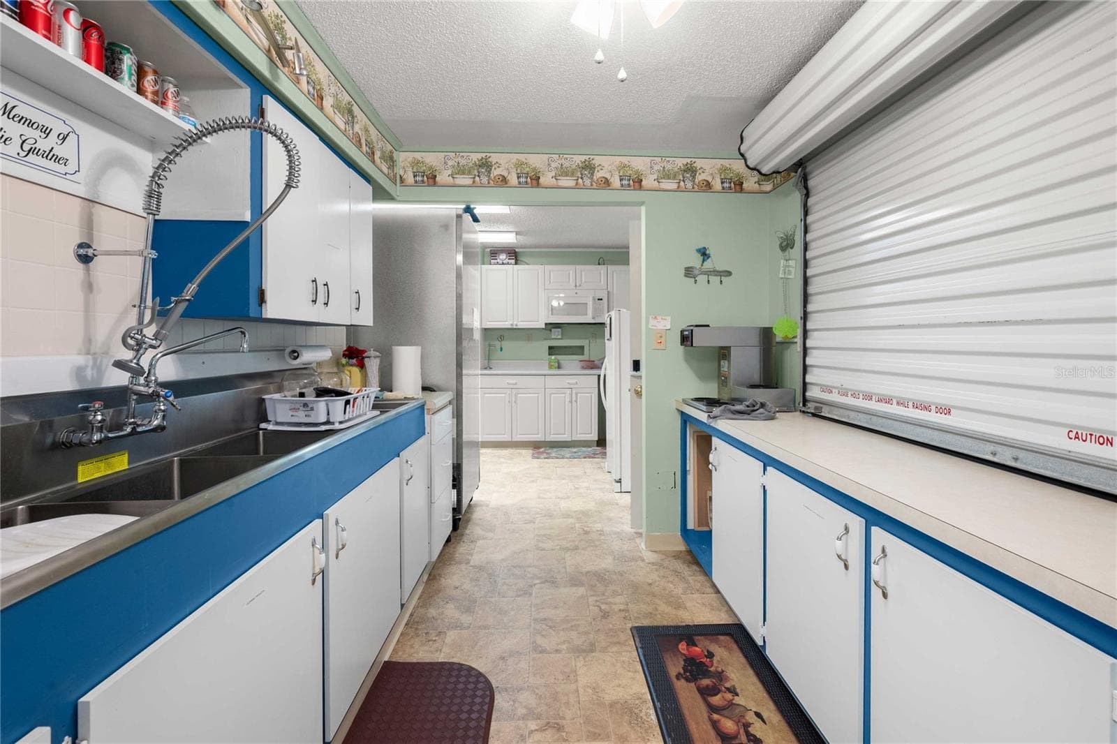 Manufactured Home at 38417 MONET DR, ZEPHYRHILLS, photo 41 of 53