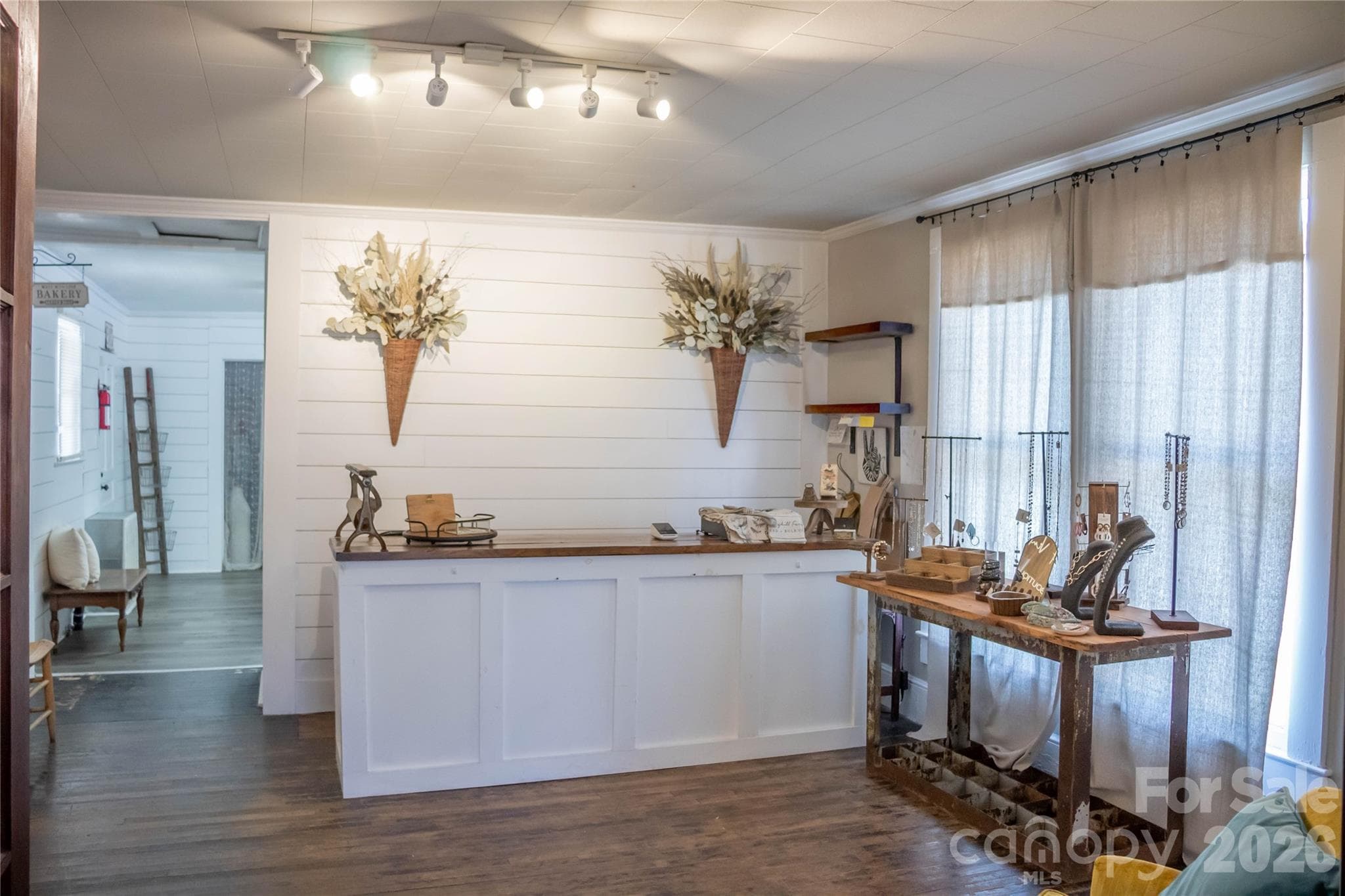 Business at 658 E Main Avenue, Taylorsville, photo 7 of 16