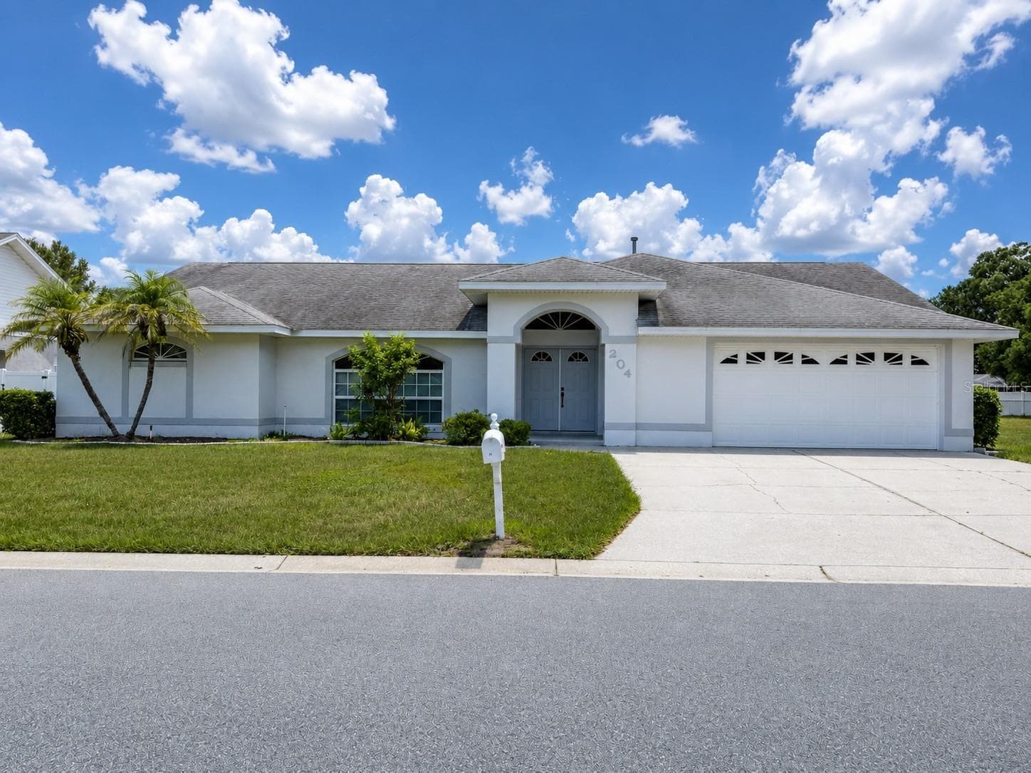 204 LAKE MARIAM CT