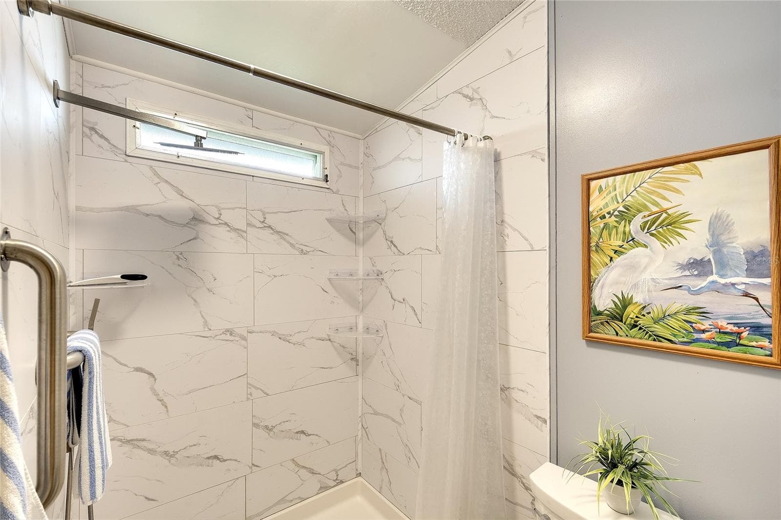 updated main bath, new plumbing,  walk in shower, new vanity, hardware - 2062 CHAMPION ST, SARASOTA