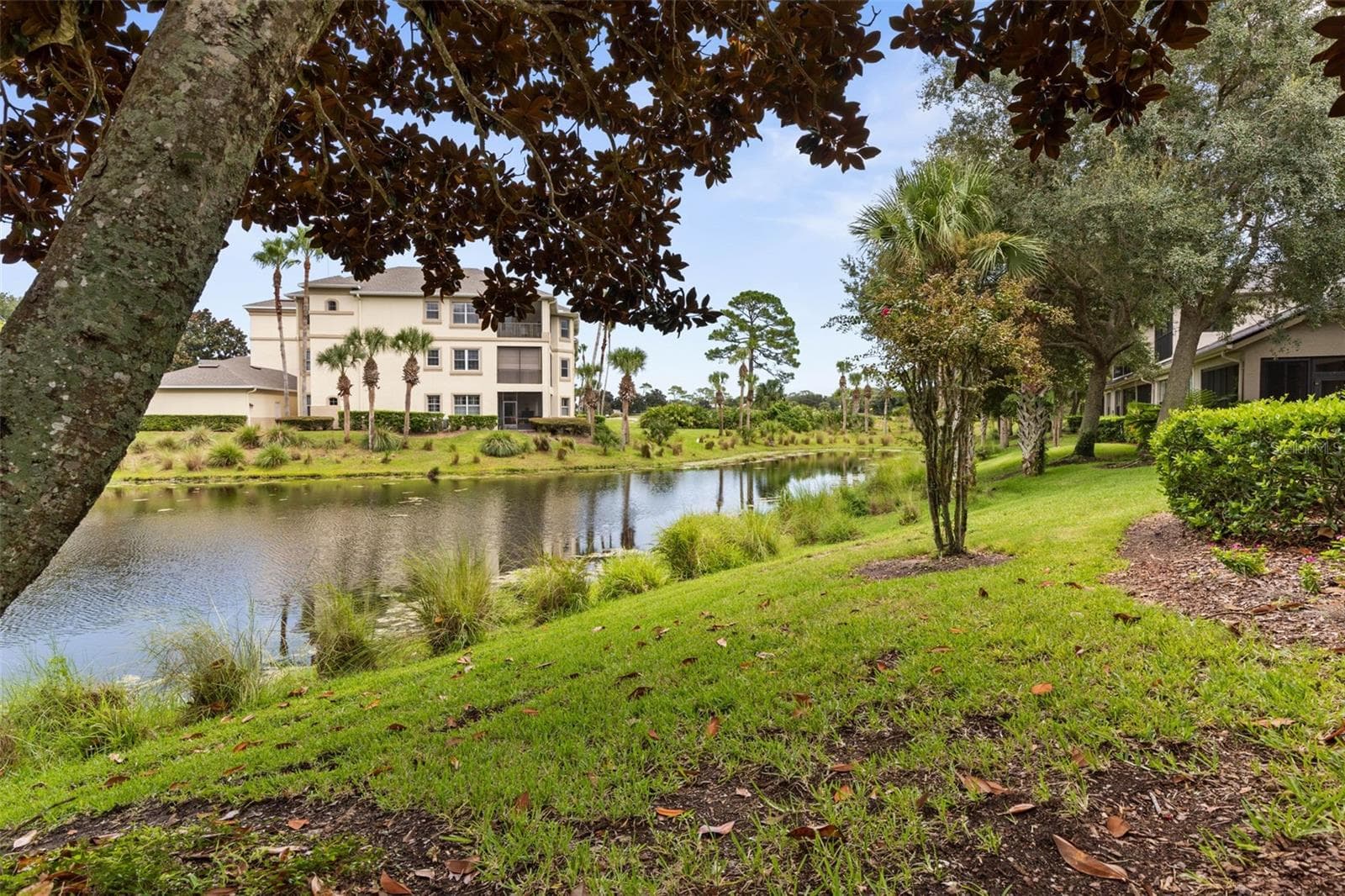 Waterfront View - 7 RIVER LANDING DR, PALM COAST