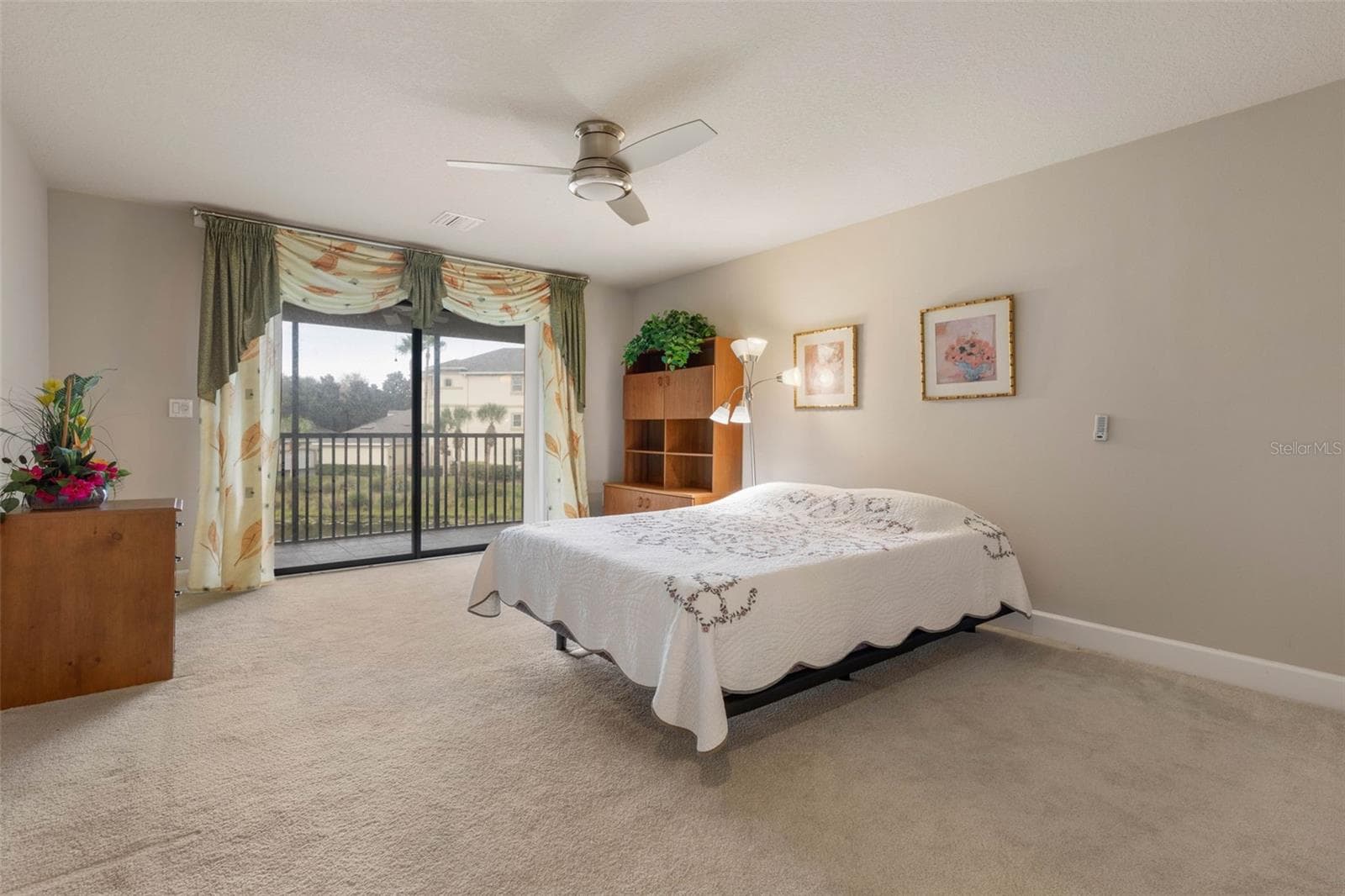 Upstairs Guest Suite and Full Bath - 7 RIVER LANDING DR, PALM COAST