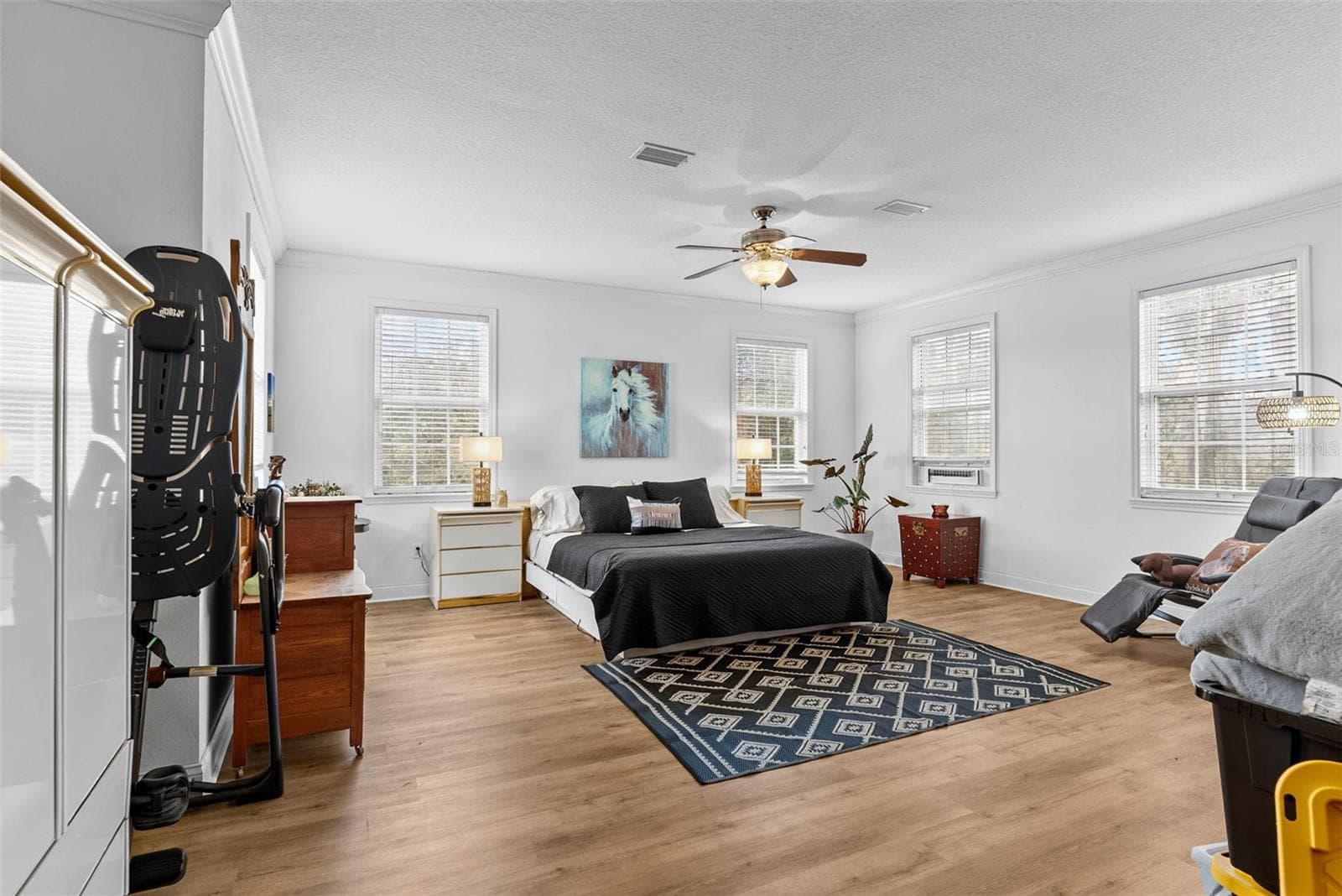 Single Family Residence at 13621 MCINTOSH RD, THONOTOSASSA, photo 26 of 35