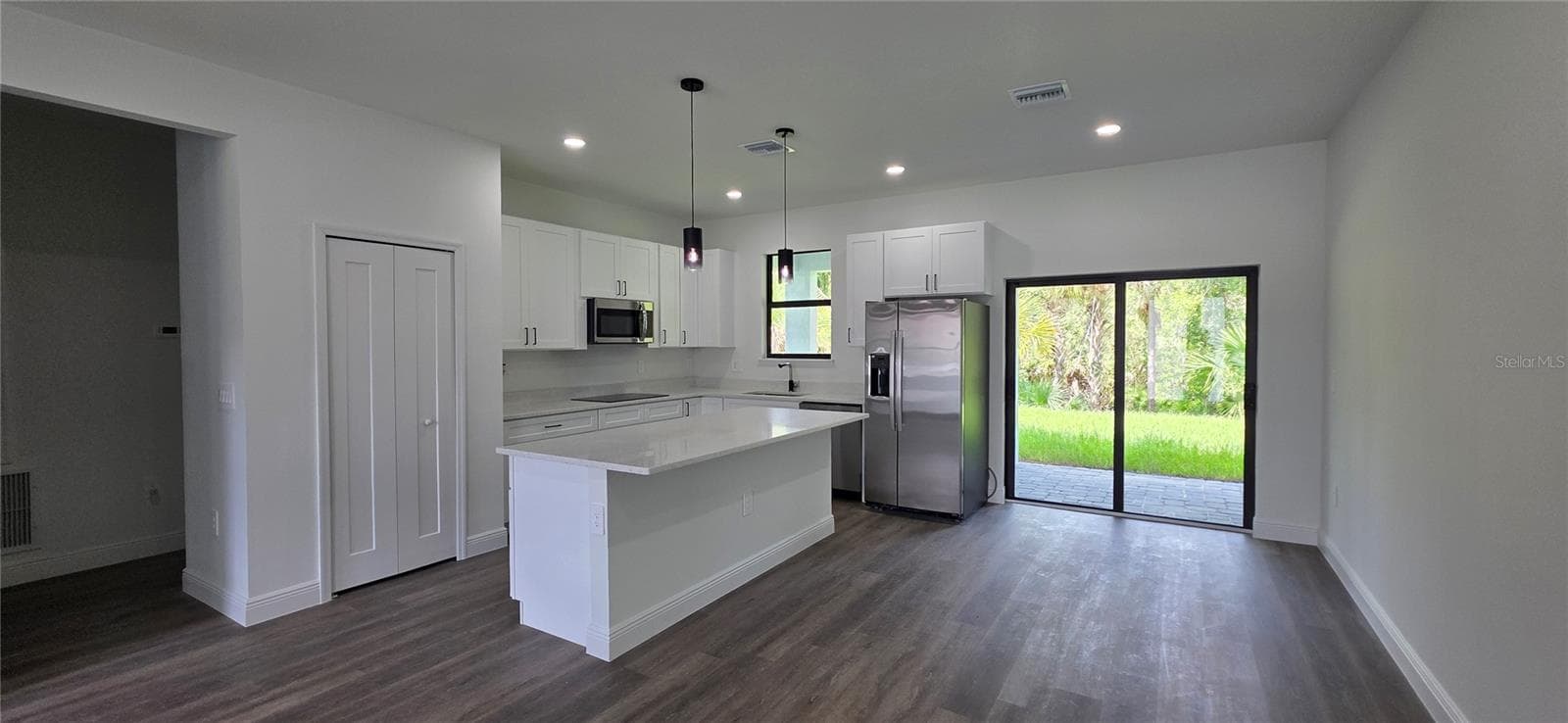 Dining - 1267 HENNING ST, NORTH PORT