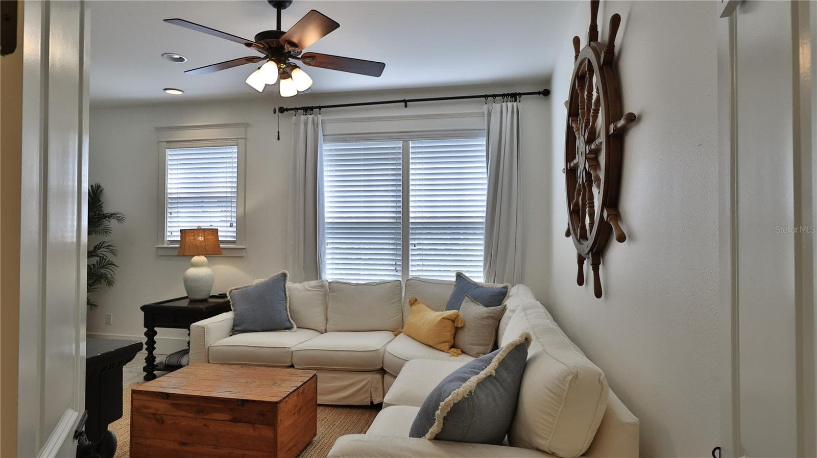 Single Family Residence at 818 OCEAN AVE, NEW SMYRNA BEACH, photo 10 of 40