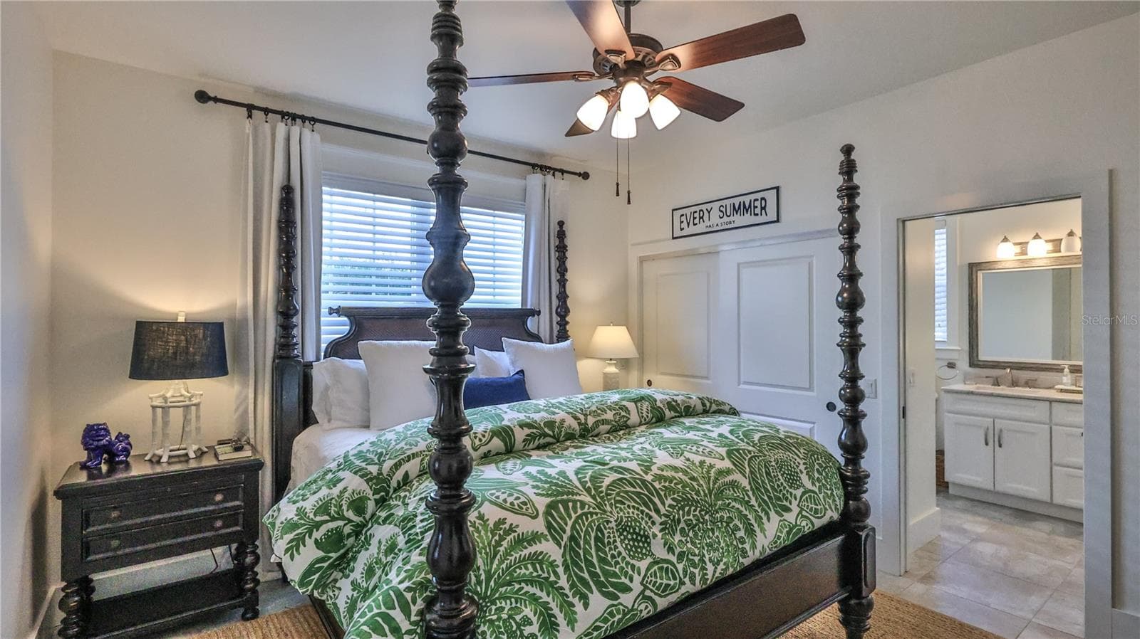 Single Family Residence at 818 OCEAN AVE, NEW SMYRNA BEACH, photo 13 of 40