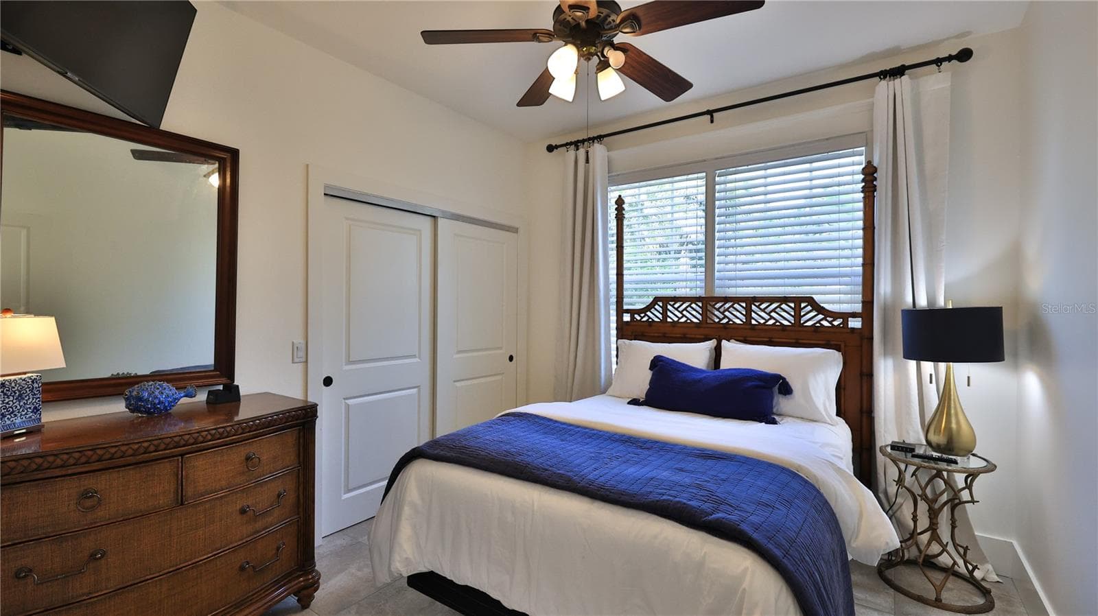 Single Family Residence at 818 OCEAN AVE, NEW SMYRNA BEACH, photo 14 of 40