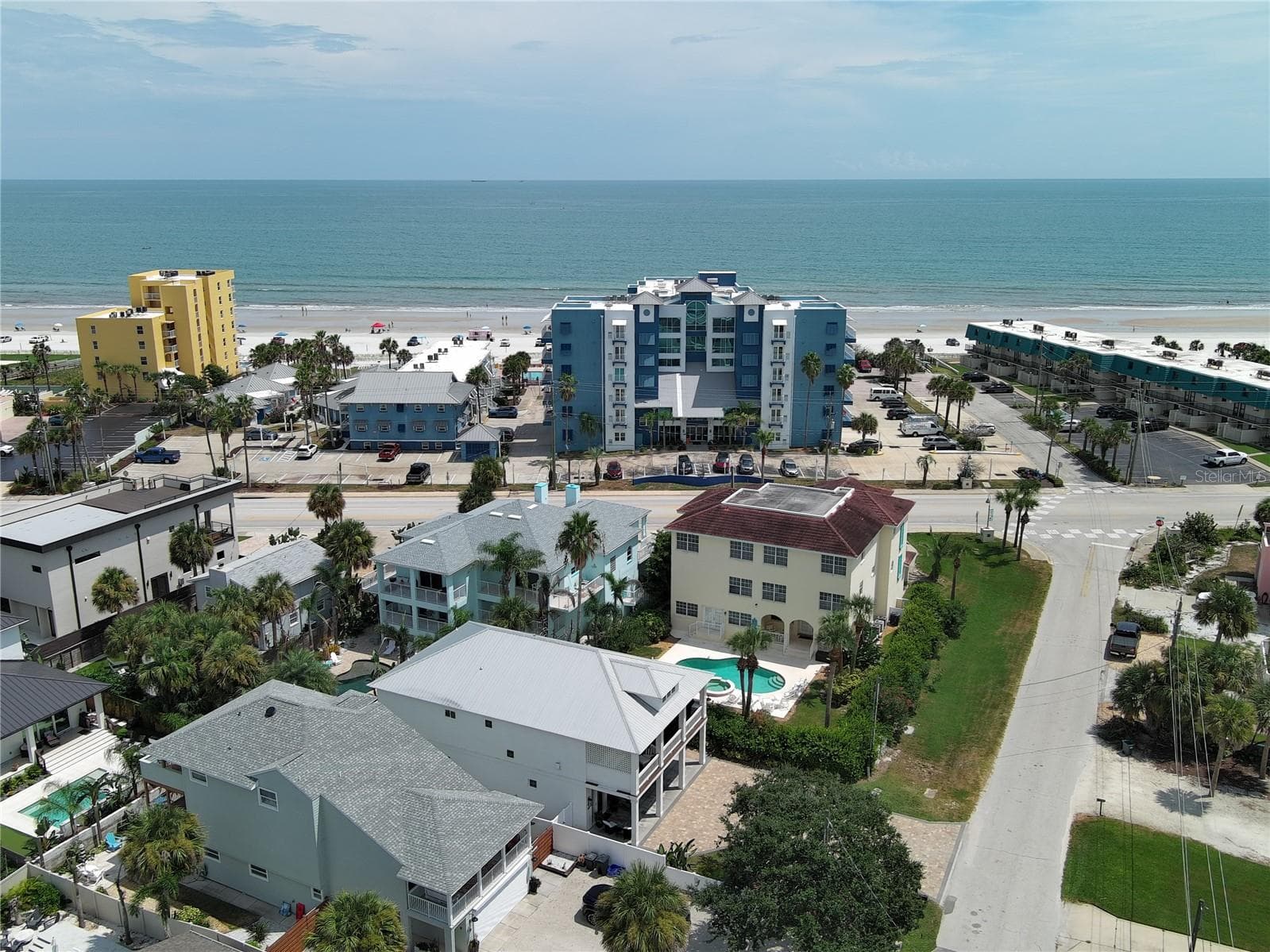 Single Family Residence at 818 OCEAN AVE, NEW SMYRNA BEACH, photo 29 of 40