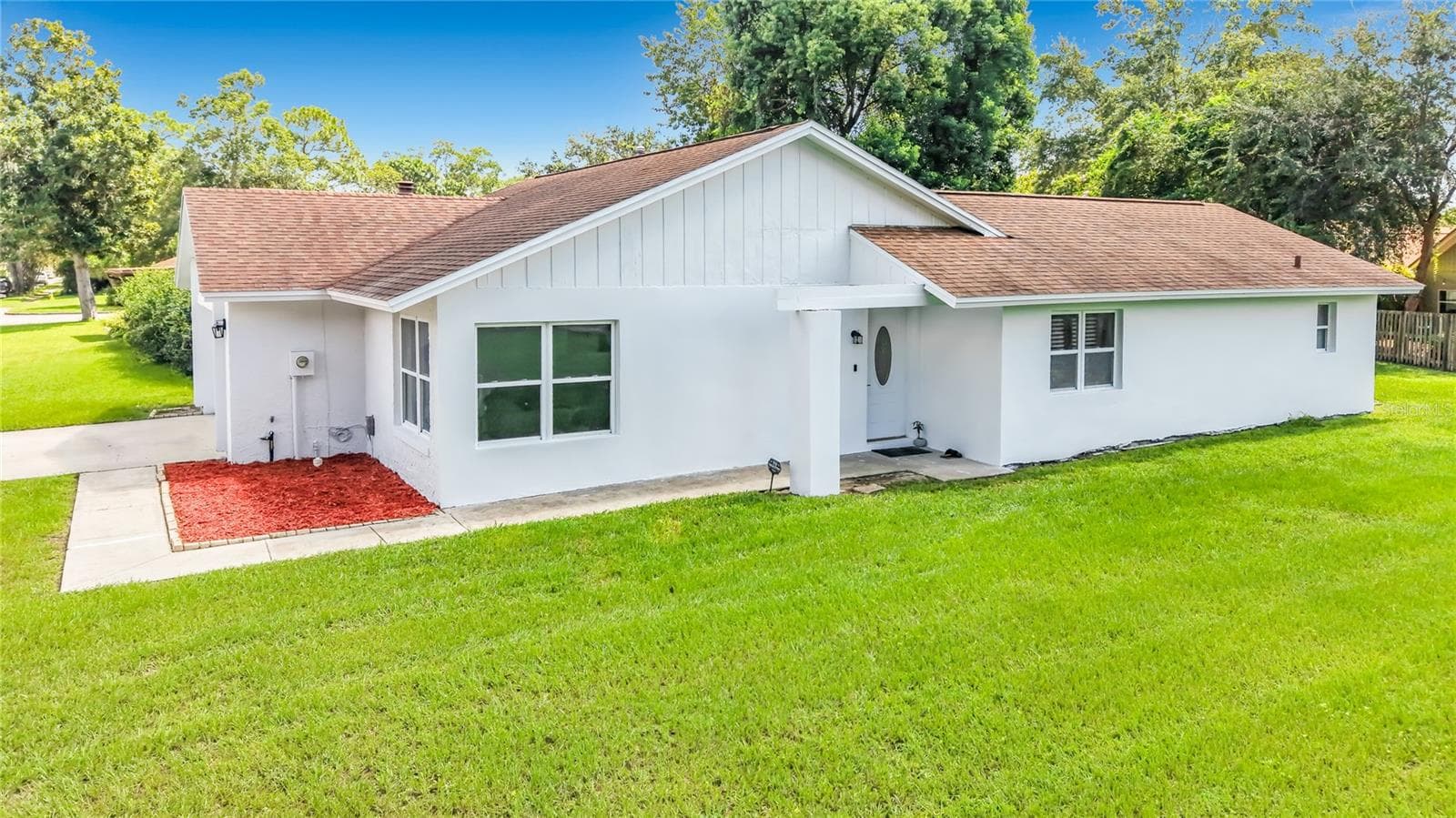 Single Family Residence at 635 BONIVIEW LN, ALTAMONTE SPRINGS, photo 4 of 43