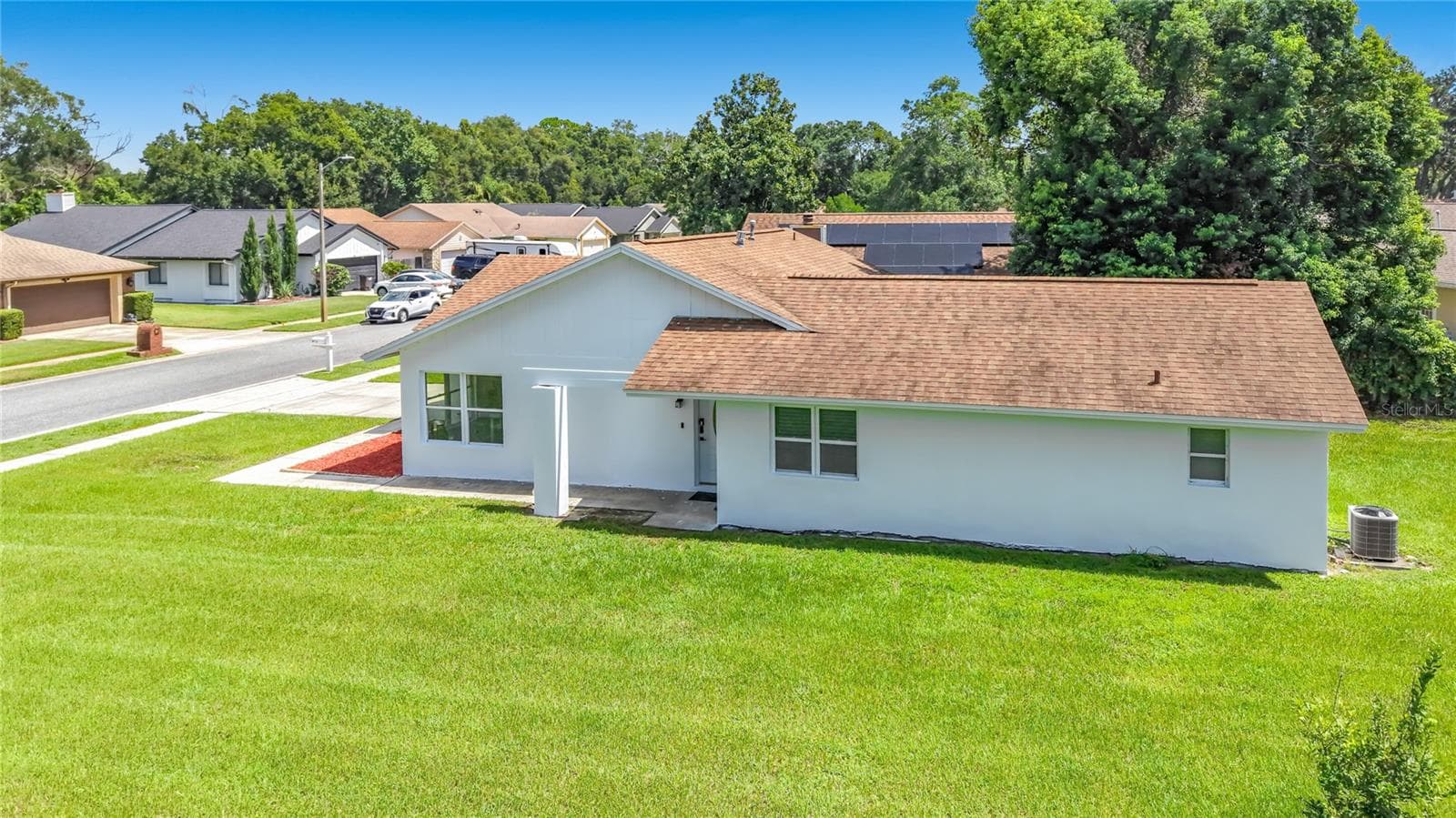 Single Family Residence at 635 BONIVIEW LN, ALTAMONTE SPRINGS, photo 5 of 43