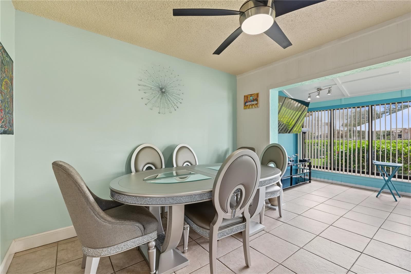 Townhouse at 8414 17TH ST N, ST PETERSBURG, photo 35 of 52
