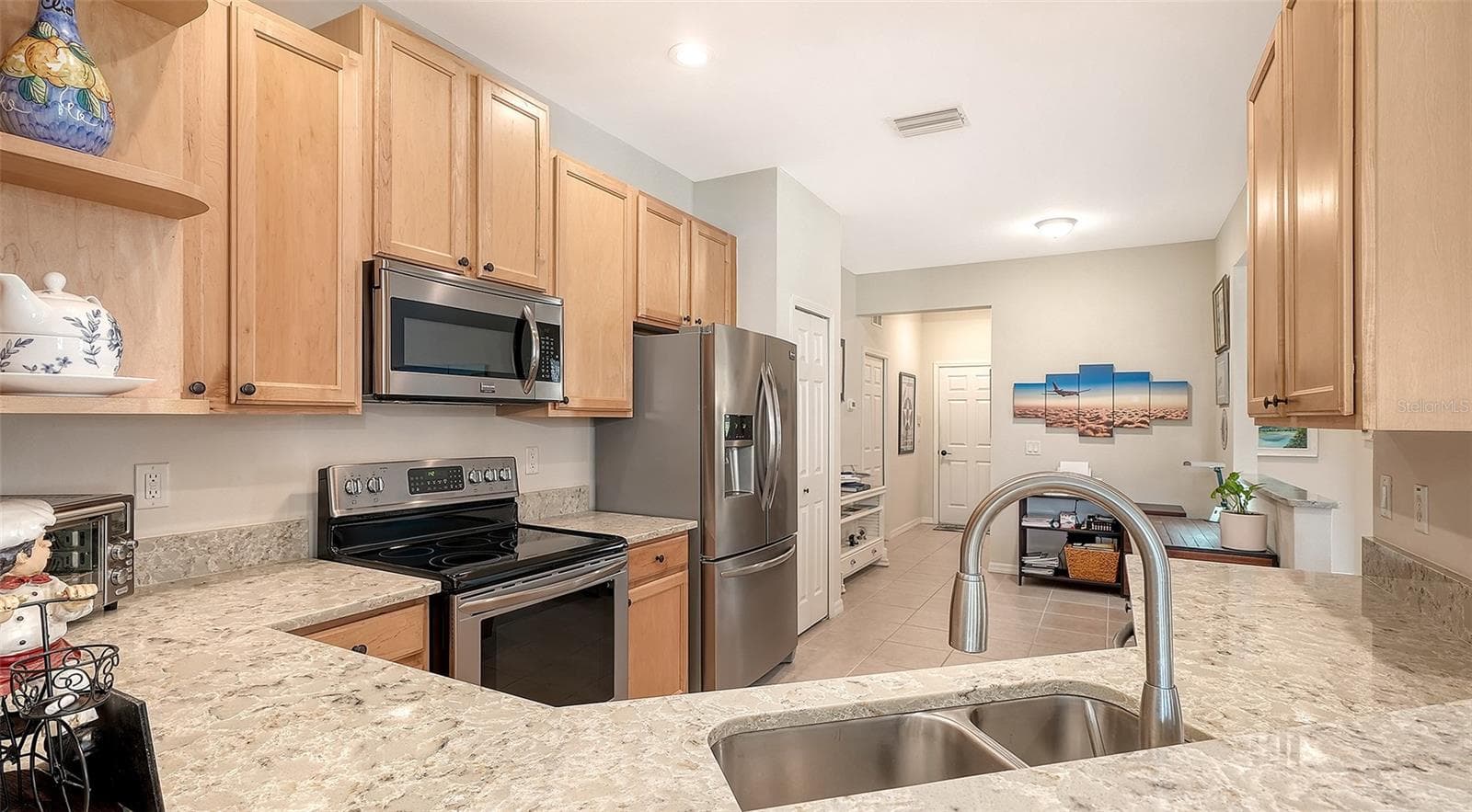 Villa at 1383 MASENO DR, VENICE, photo 13 of 47