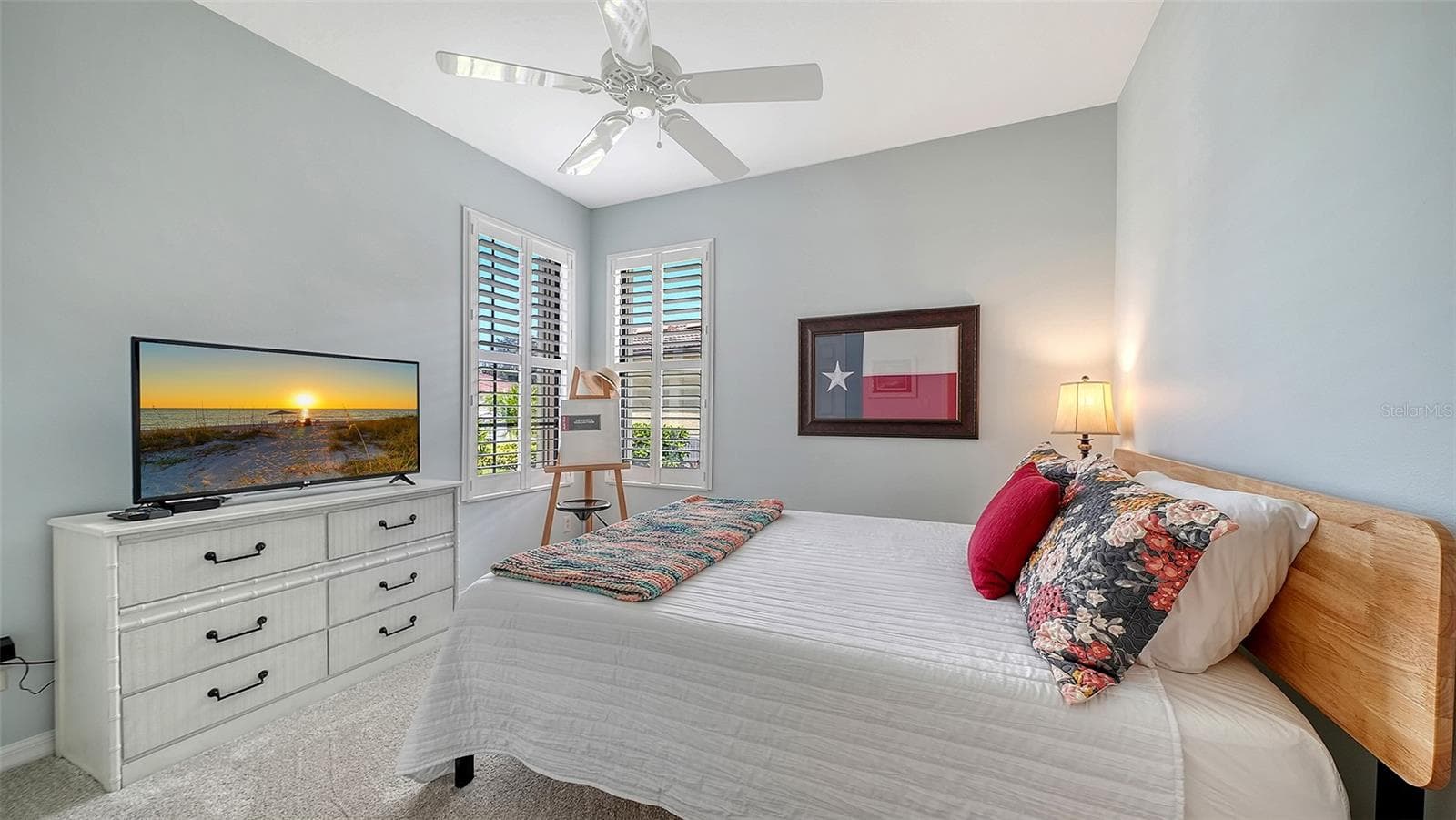 Guest Bedroom - 1383 MASENO DR, VENICE