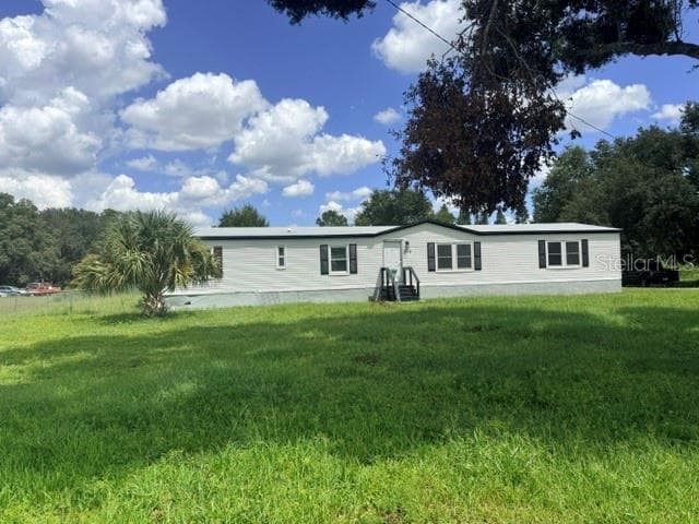 Manufactured Home at 5118 BENNETT DR, LAKELAND, photo 2 of 27