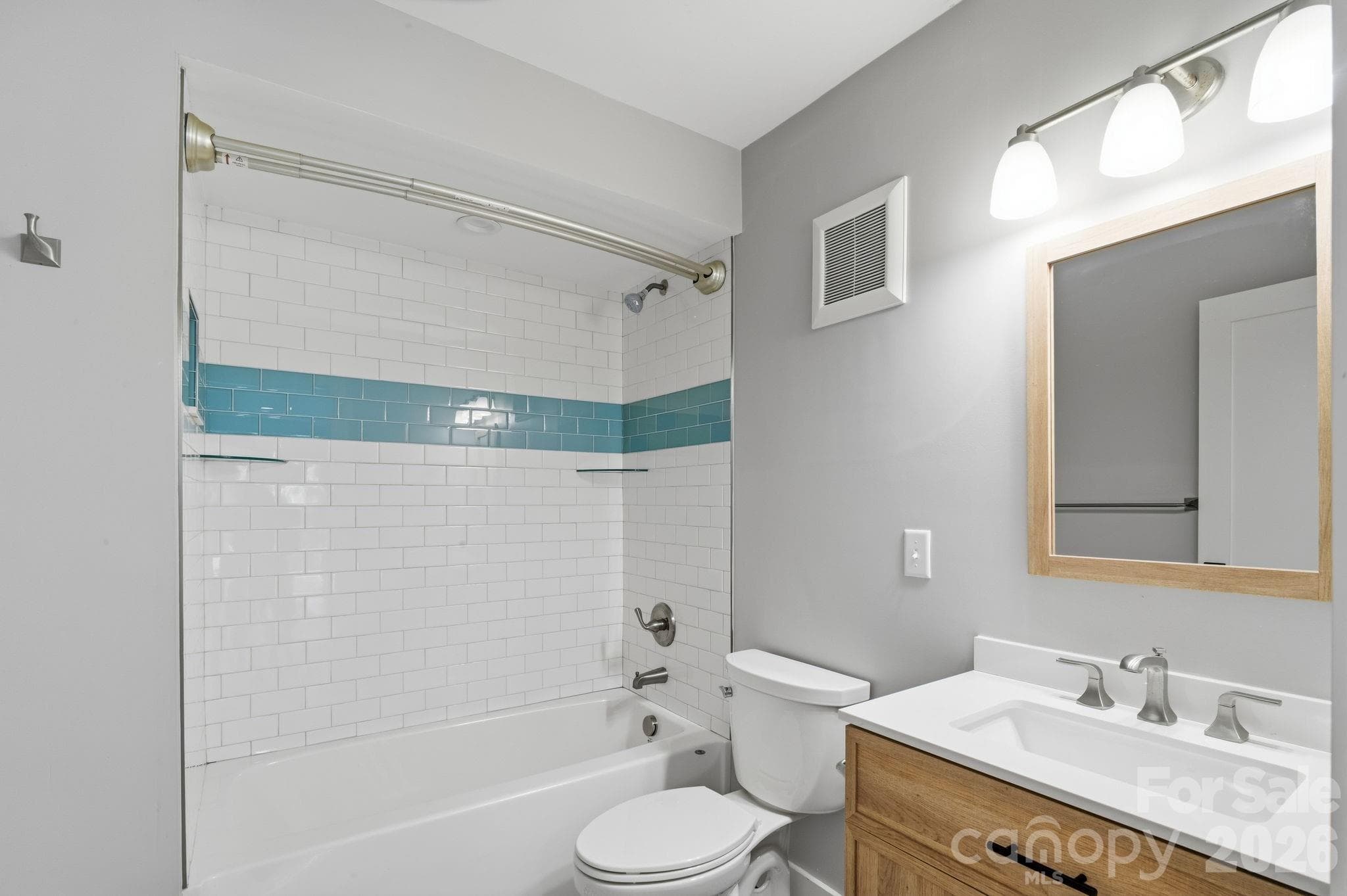 Guest Bathroom with Tub and Shower - 77 Trotter Place, Asheville