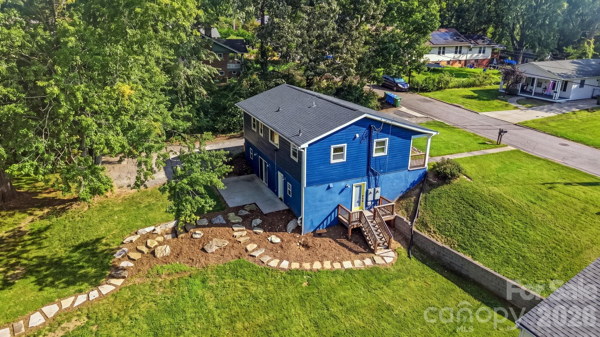 77 Trotter Place