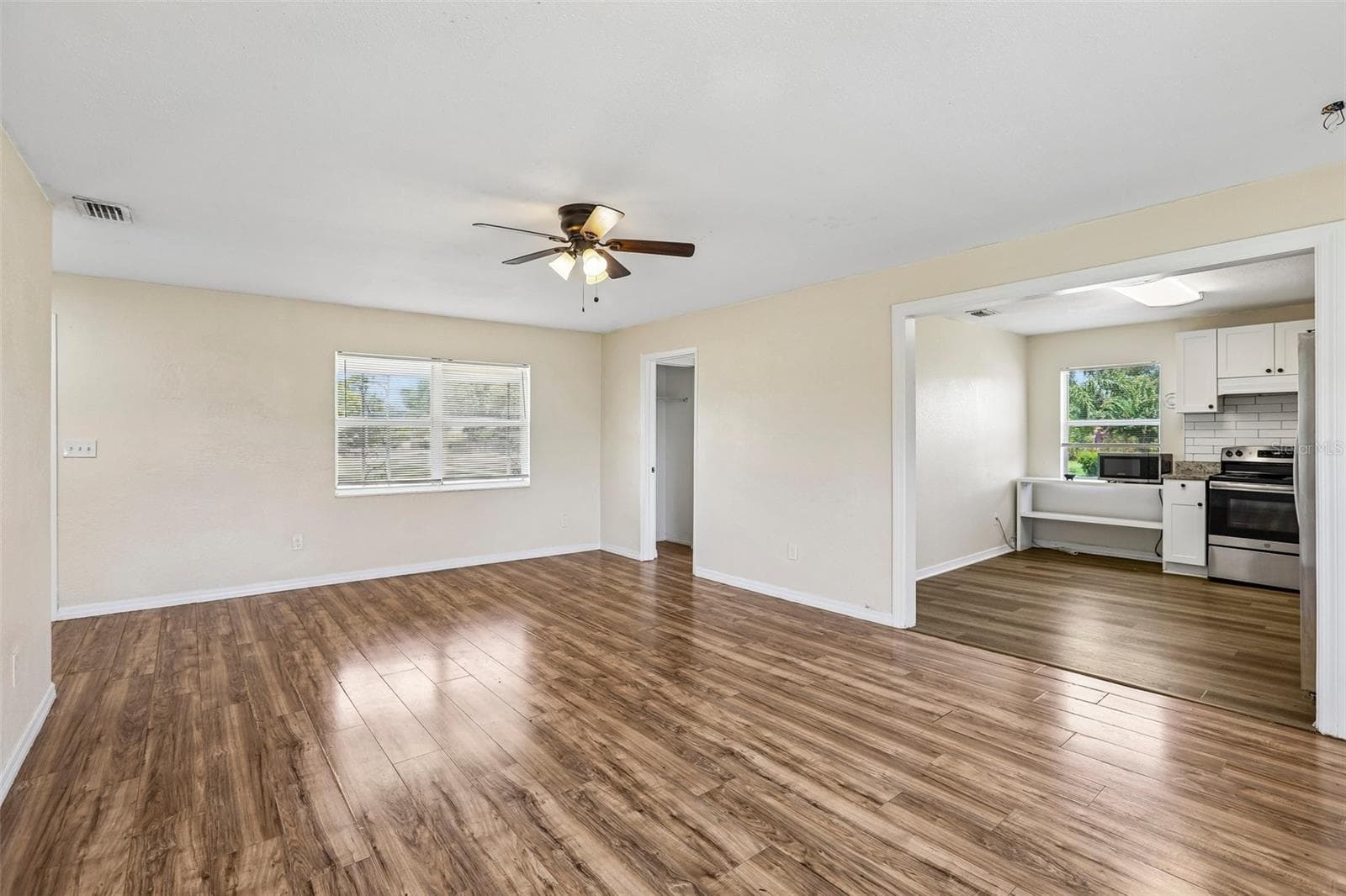 Single Family Residence at 4500 3RD AVE S, ST PETERSBURG, photo 9 of 56