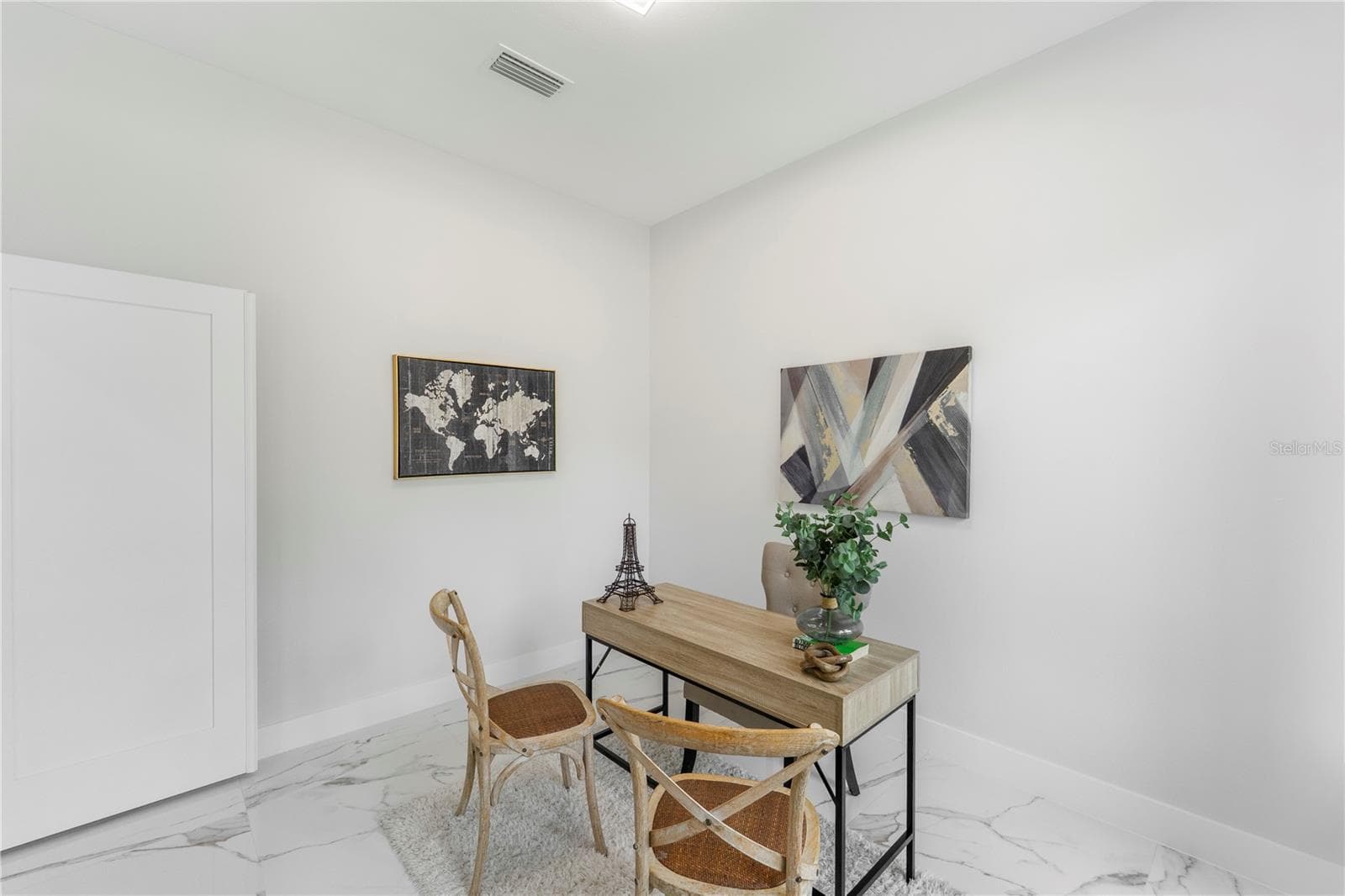 Single Family Residence at 8326 JUNE ST, TAMPA, photo 10 of 51