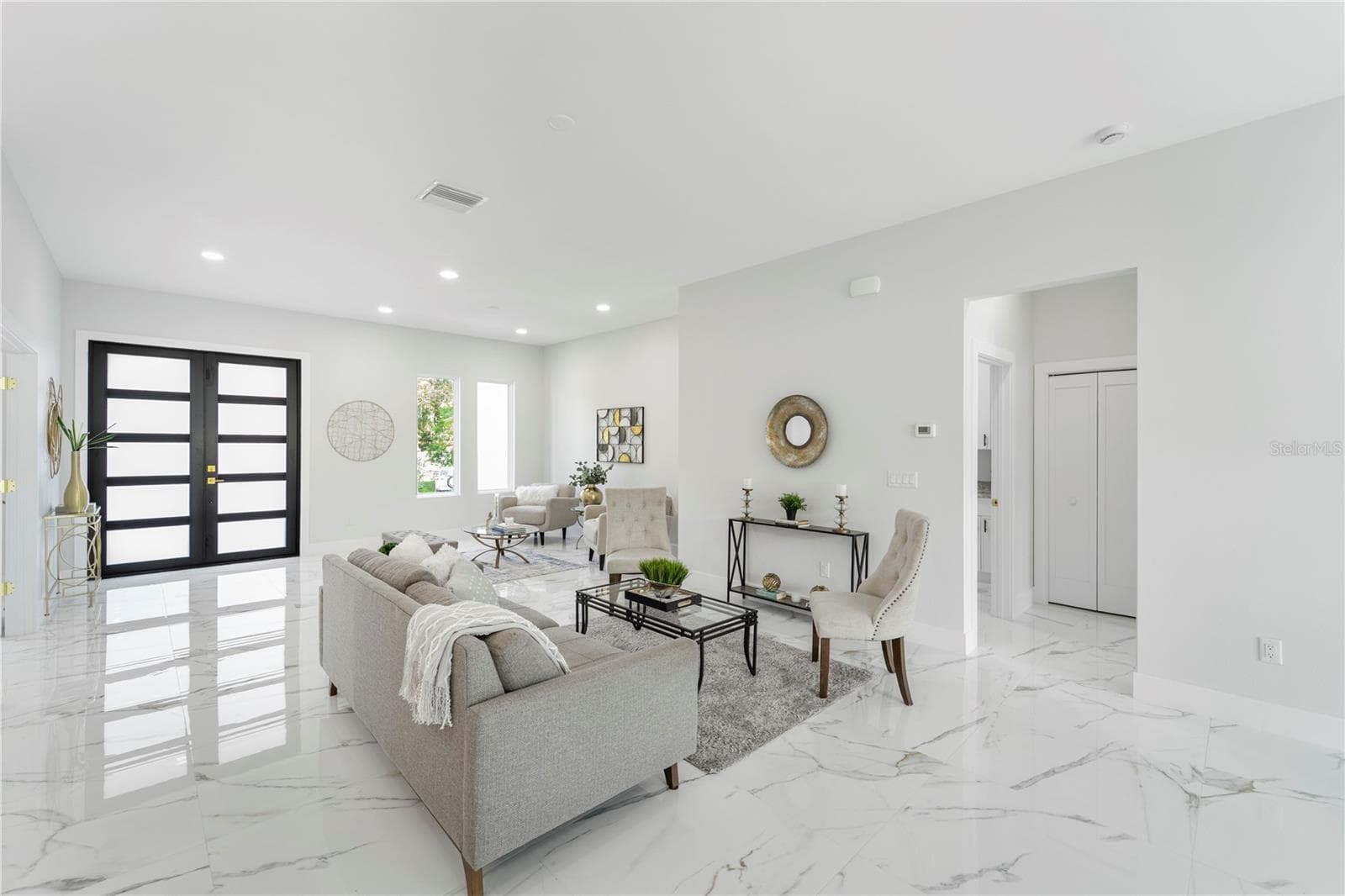 Single Family Residence at 8326 JUNE ST, TAMPA, photo 18 of 51