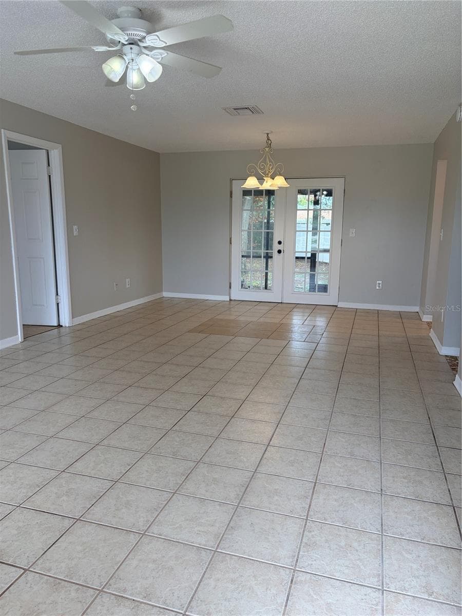 Single Family Residence at 2942 GREYNOLDS ST, DELTONA, photo 12 of 47