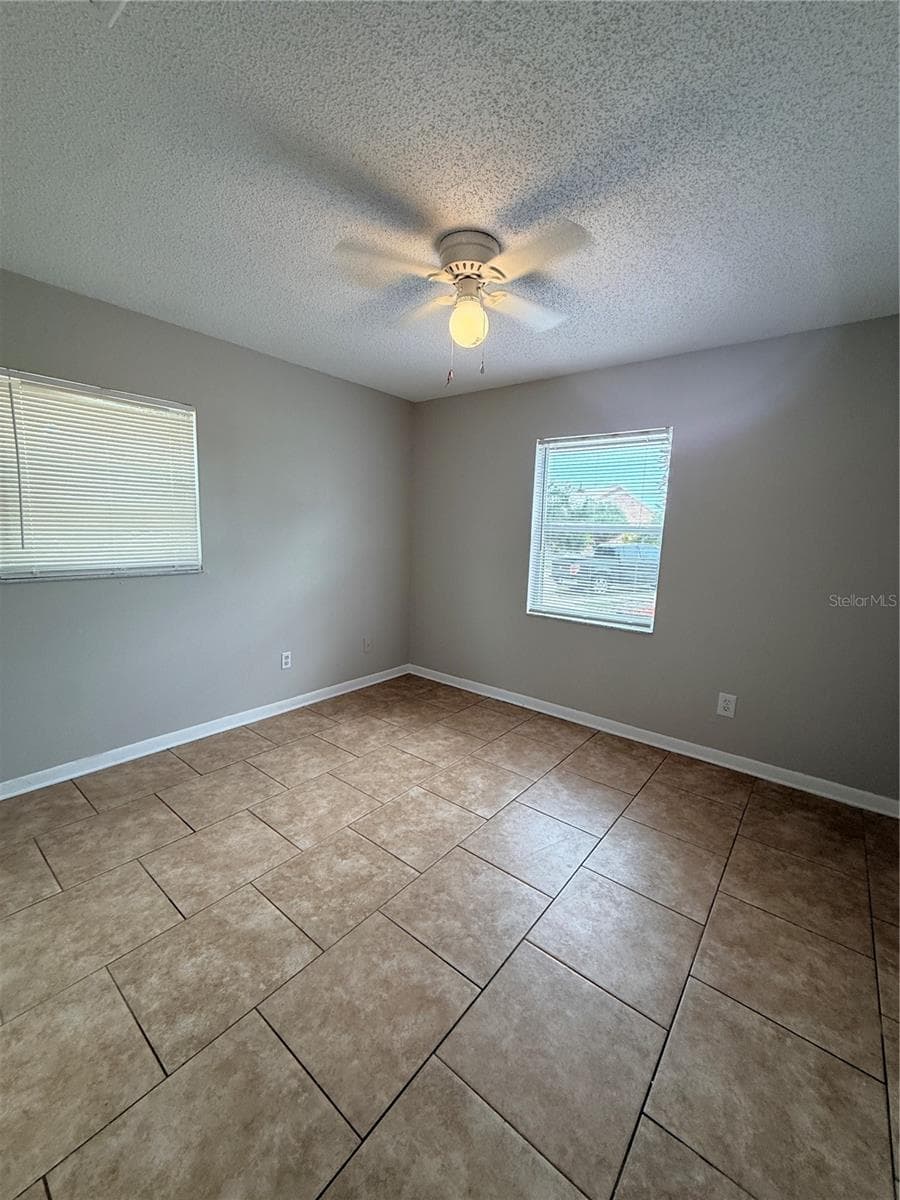 Single Family Residence at 2942 GREYNOLDS ST, DELTONA, photo 19 of 47
