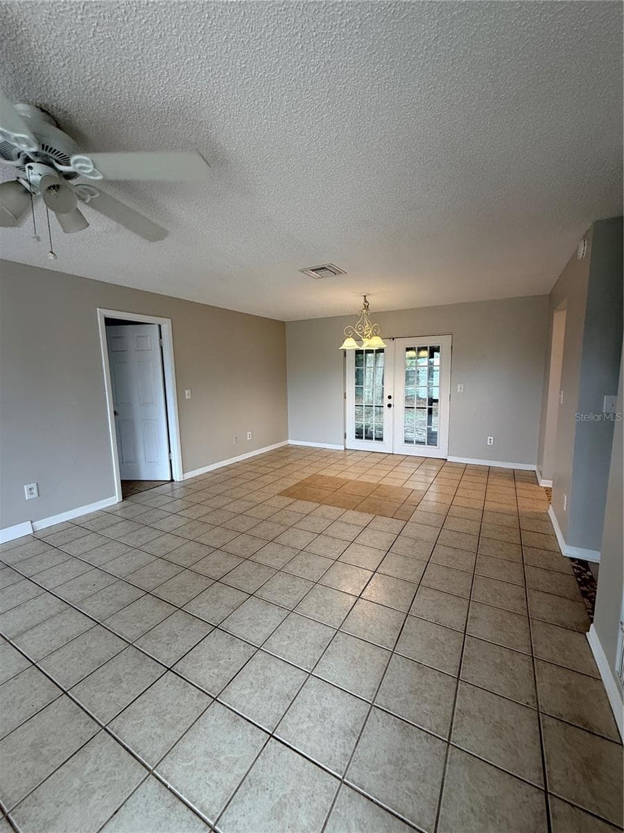 Single Family Residence at 2942 GREYNOLDS ST, DELTONA, photo 25 of 47