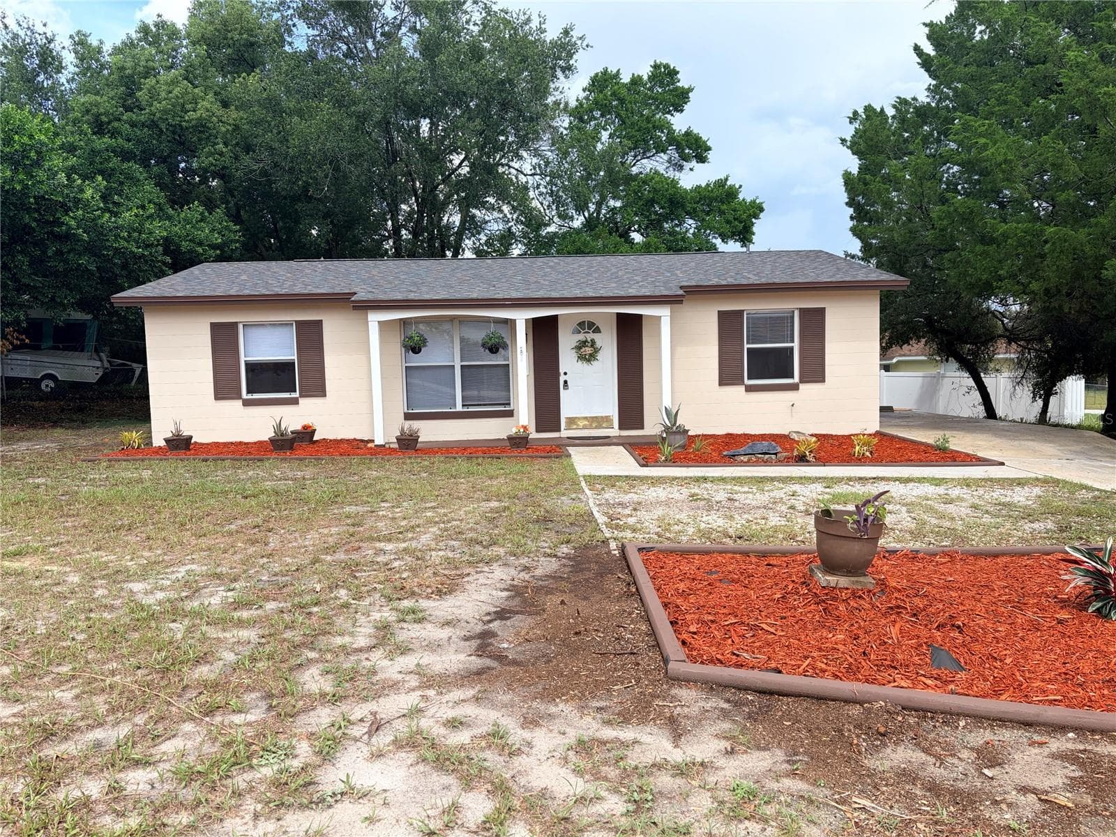 Single Family Residence at 2942 GREYNOLDS ST, DELTONA, photo 38 of 47