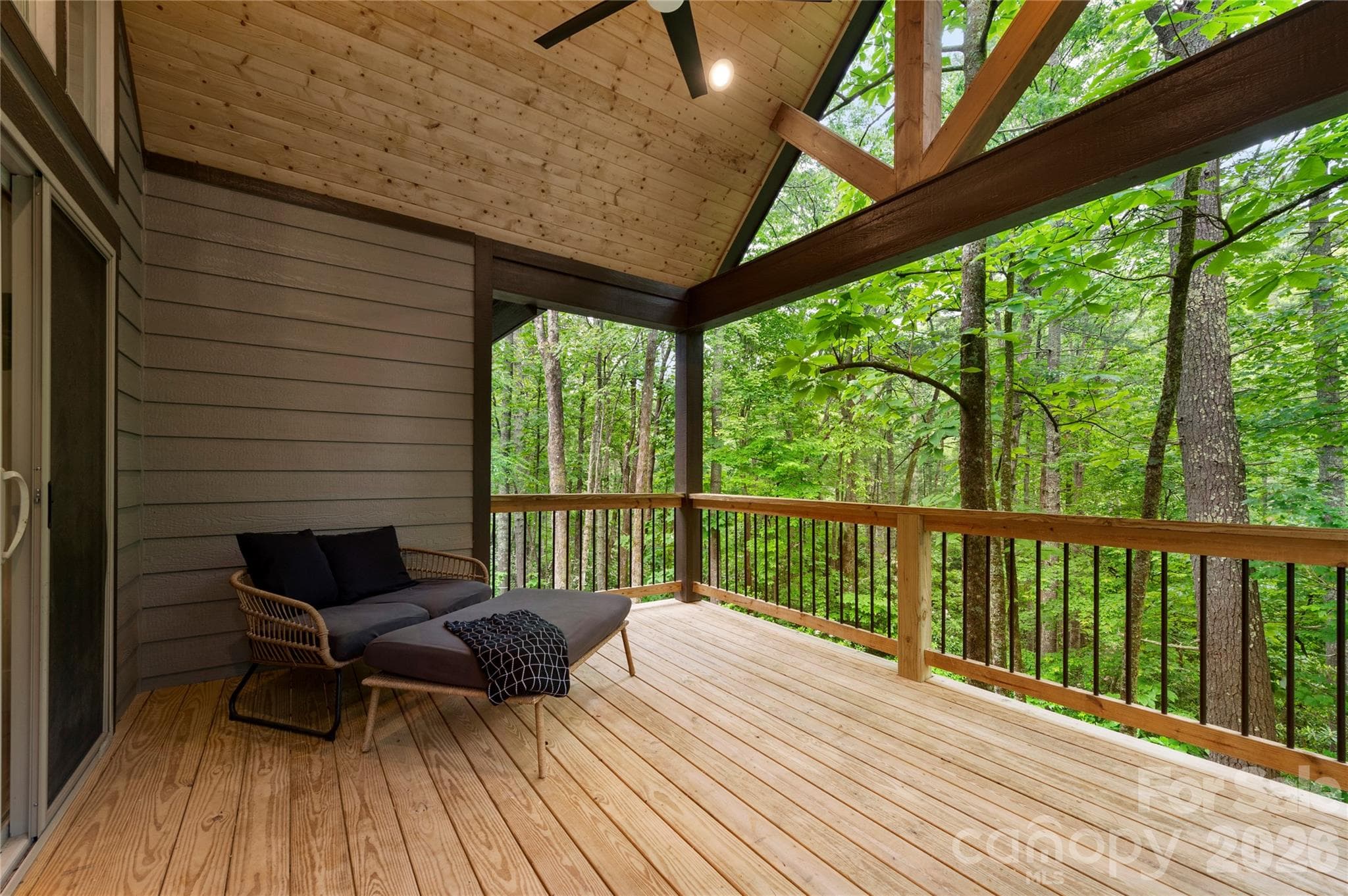 Single Family Residence at 68 Huckleberry Ridge Lane, Zirconia, photo 6 of 45