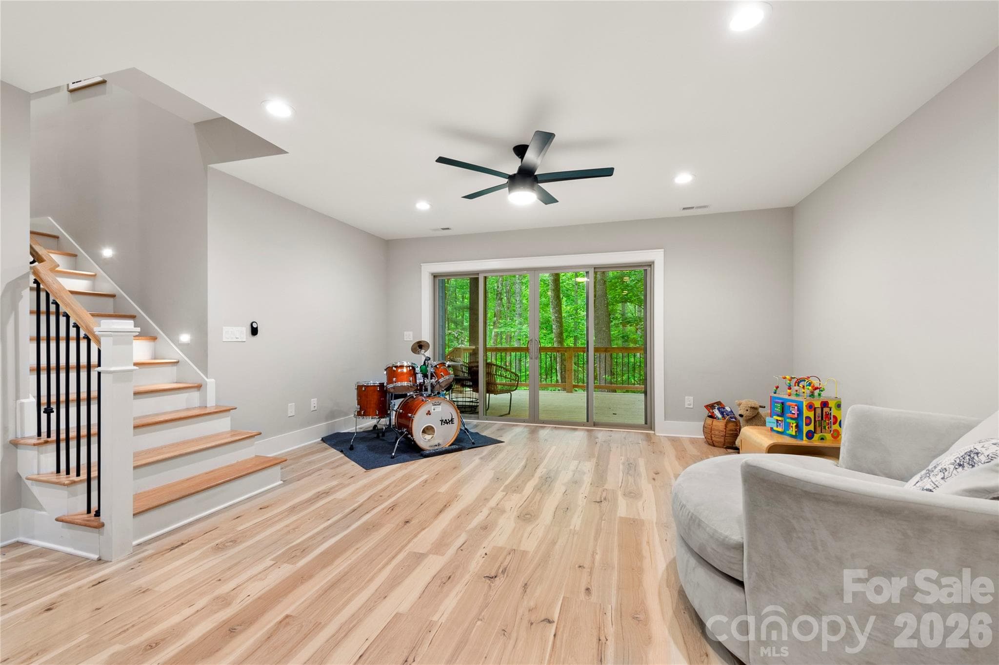 Single Family Residence at 68 Huckleberry Ridge Lane, Zirconia, photo 23 of 45