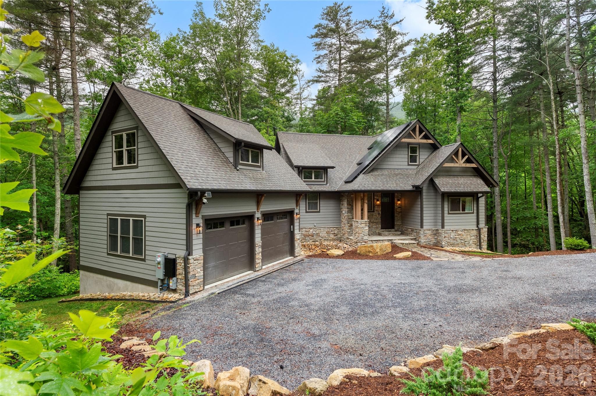 Solar on Roof - 68 Huckleberry Ridge Lane, Zirconia