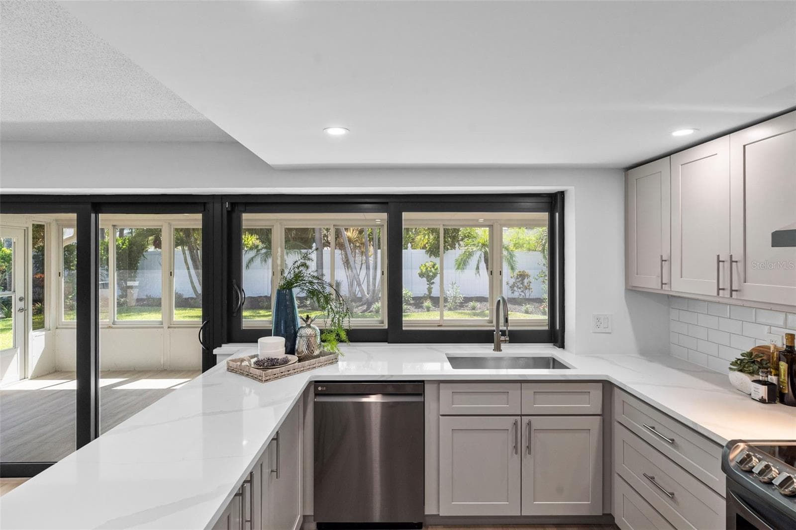 Single Family Residence at 251 N JULIA CIR, ST PETE BEACH, photo 14 of 48