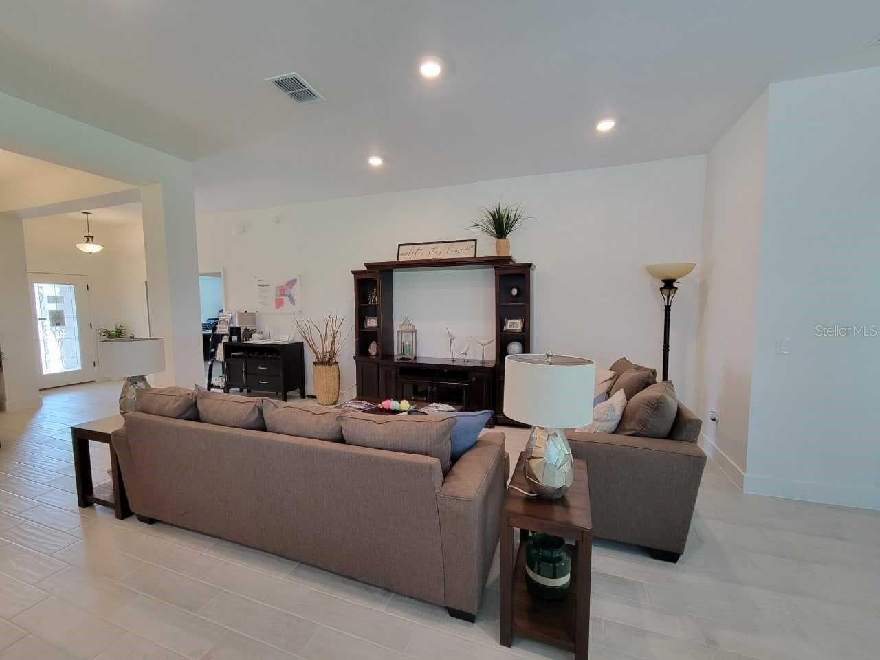 Picture of similar home for illustrative purposes only. Colors and features will vary! - 4493 SW 91ST LANE RD, OCALA