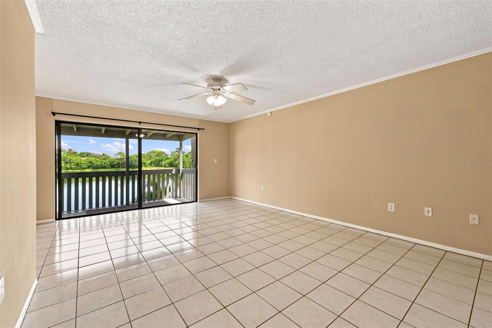 Condominium at 11409 8TH ST N #1504, ST PETERSBURG, photo 12 of 24