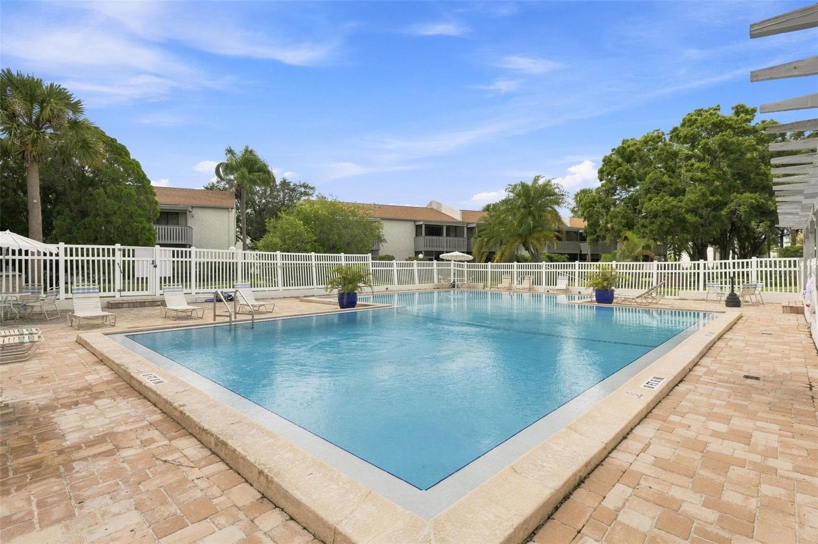 Time to Cool Off! - 11409 8TH ST N #1504, ST PETERSBURG