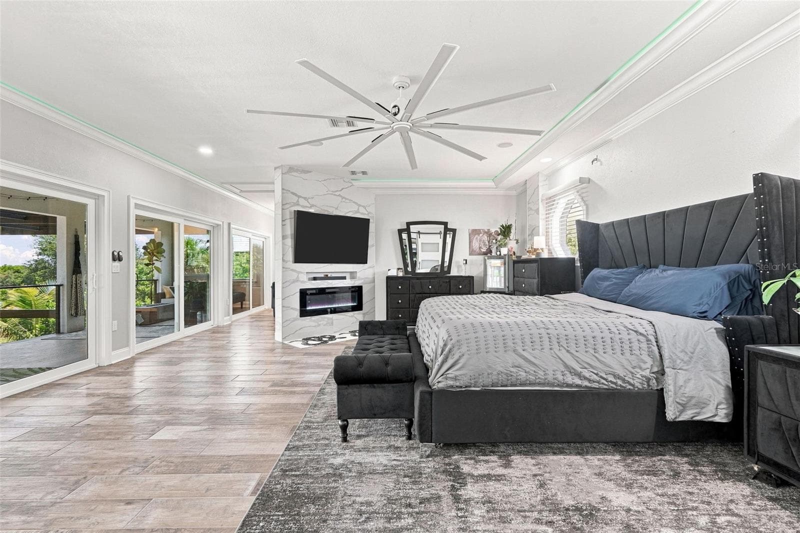 Single Family Residence at 2424 HARBOUR DR, PUNTA GORDA, photo 17 of 100
