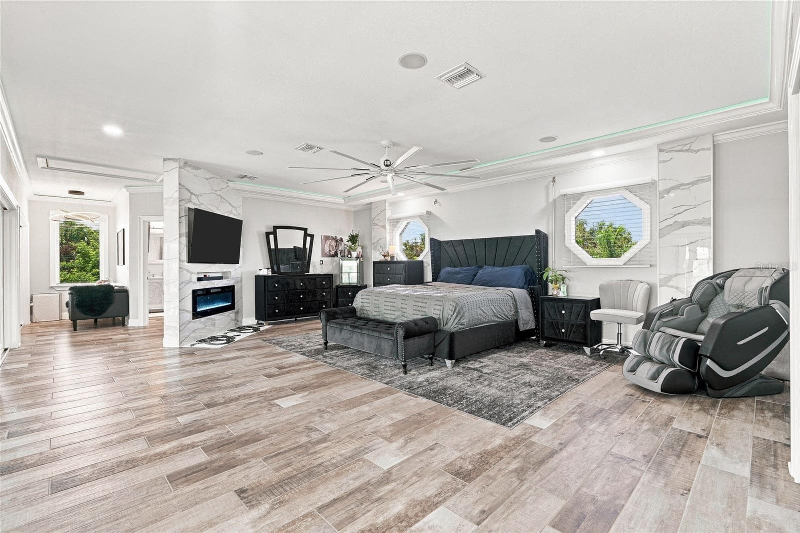 Single Family Residence at 2424 HARBOUR DR, PUNTA GORDA, photo 63 of 100