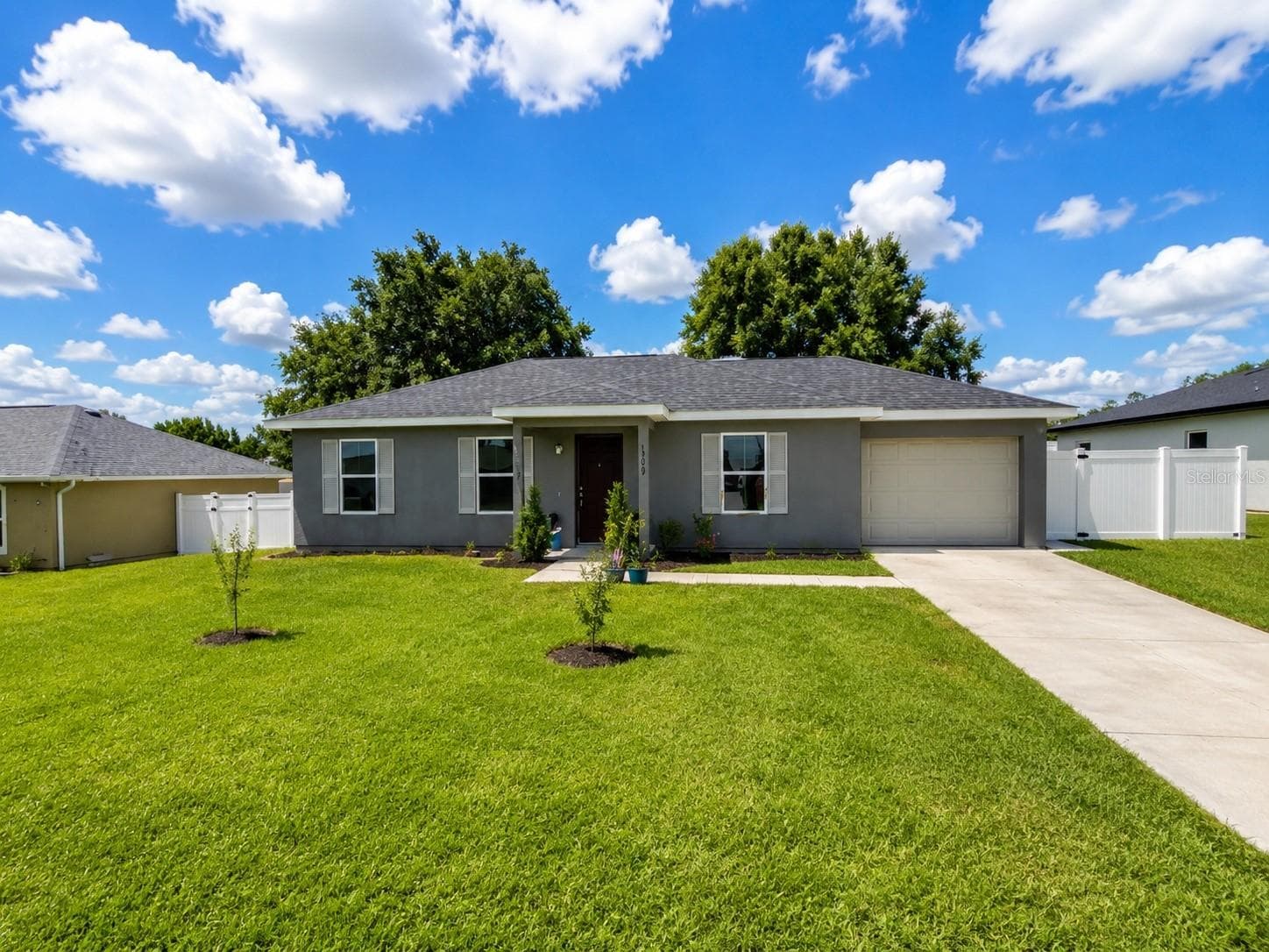 Single Family Residence at 15309 SW 52ND CIR, OCALA, photo 2 of 16