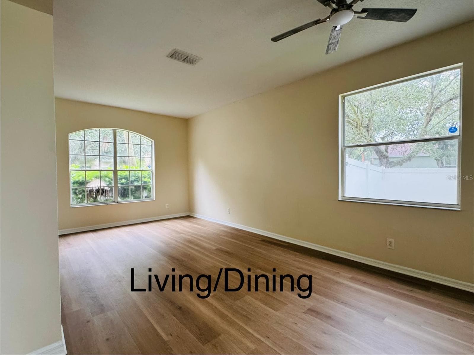 Single Family Residence at 13621 TETHERLINE TRL, ORLANDO, photo 9 of 59
